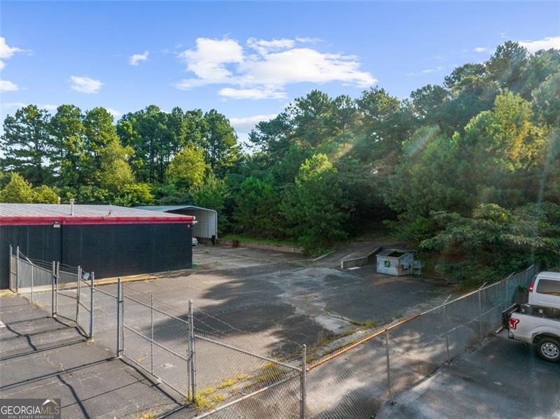 8220 Tara Boulevard Property Photo 12