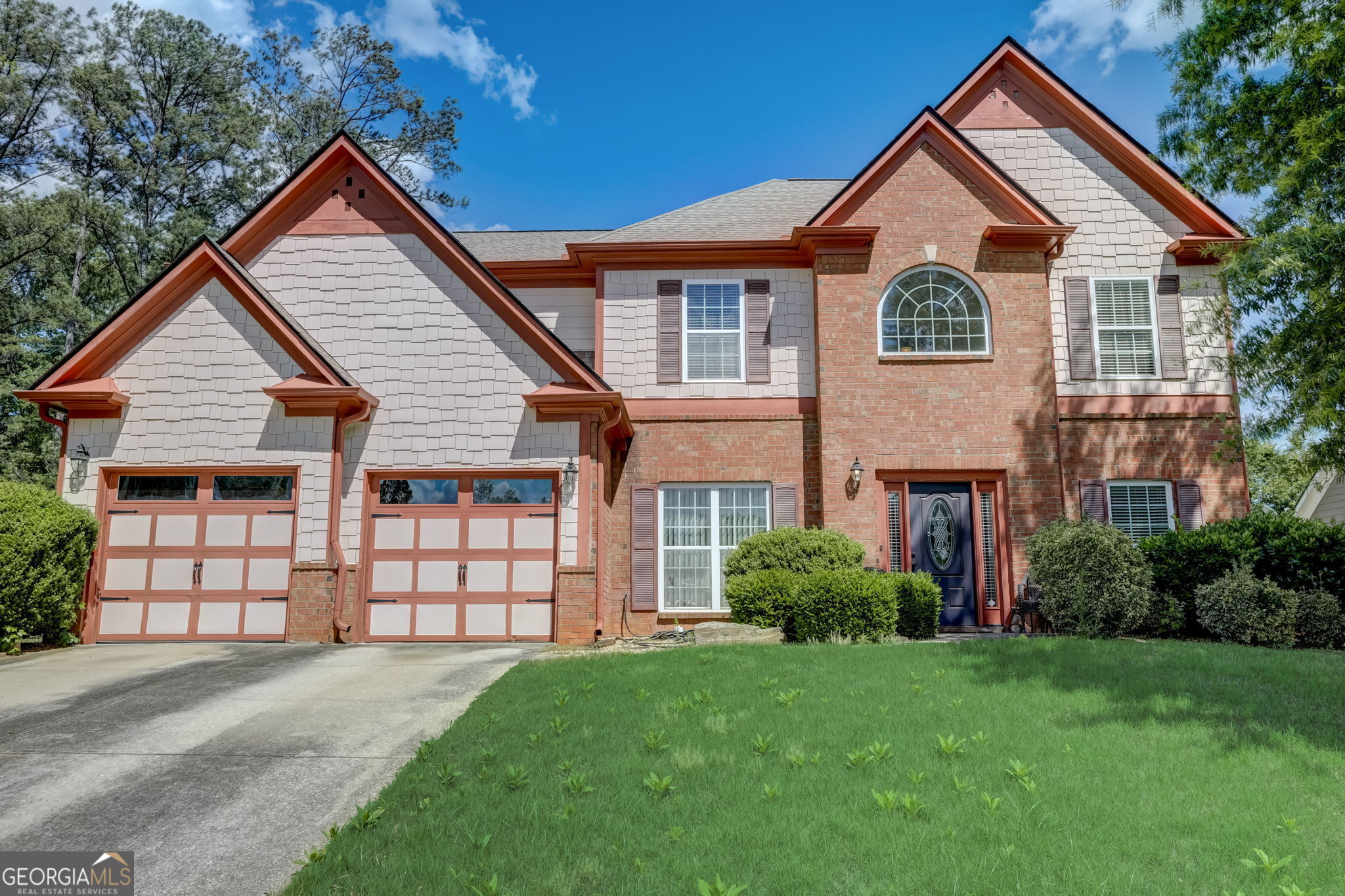 7102 Roselake Circle Property Photo 1