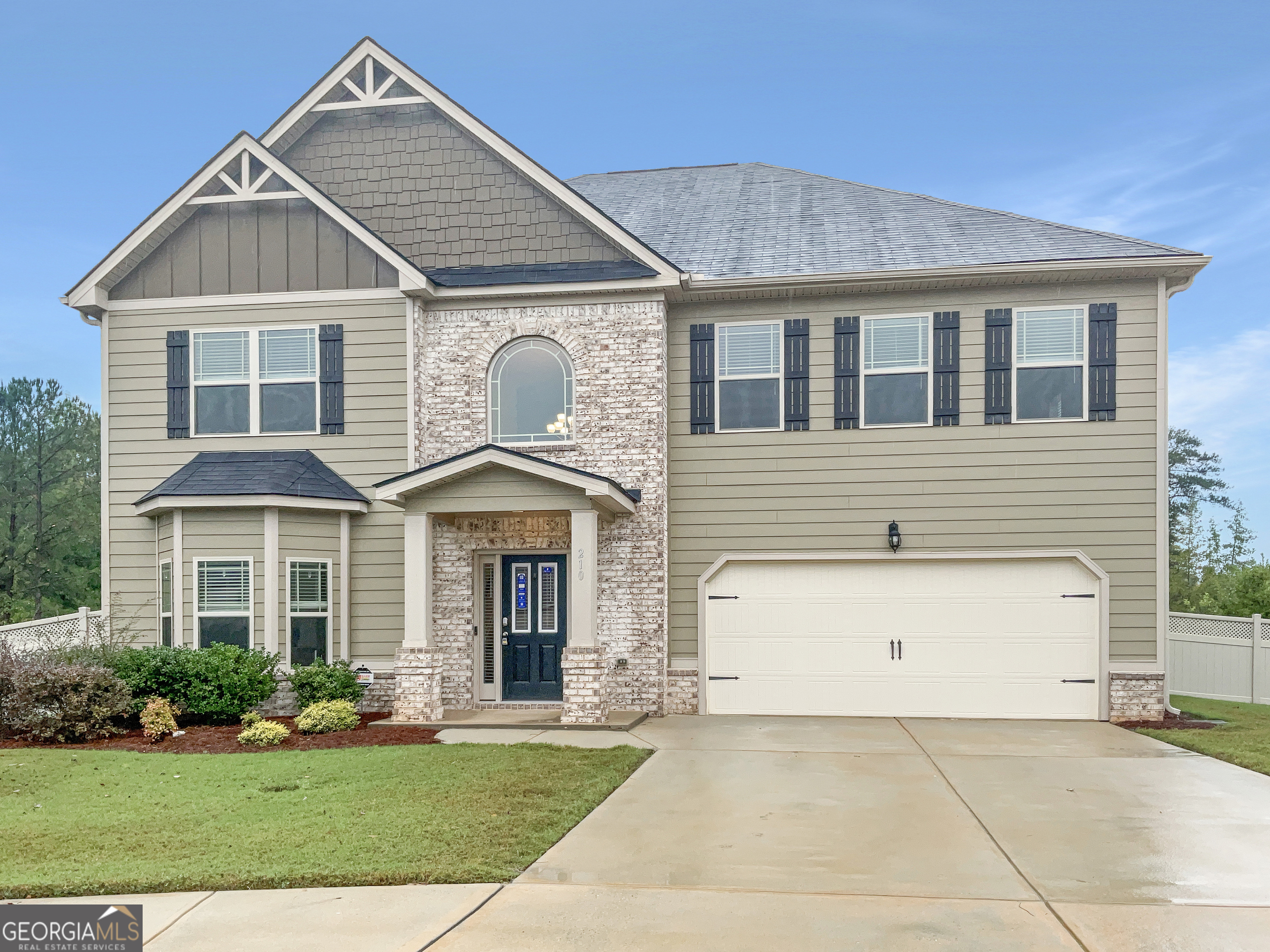 210 Brookview Drive Property Photo 1