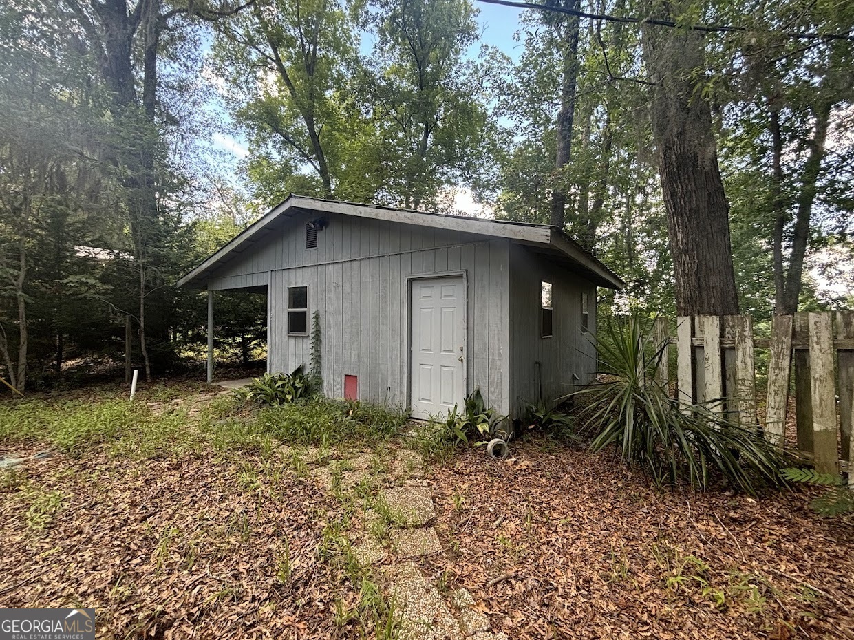 282 Tuckasee King Road Property Photo 4