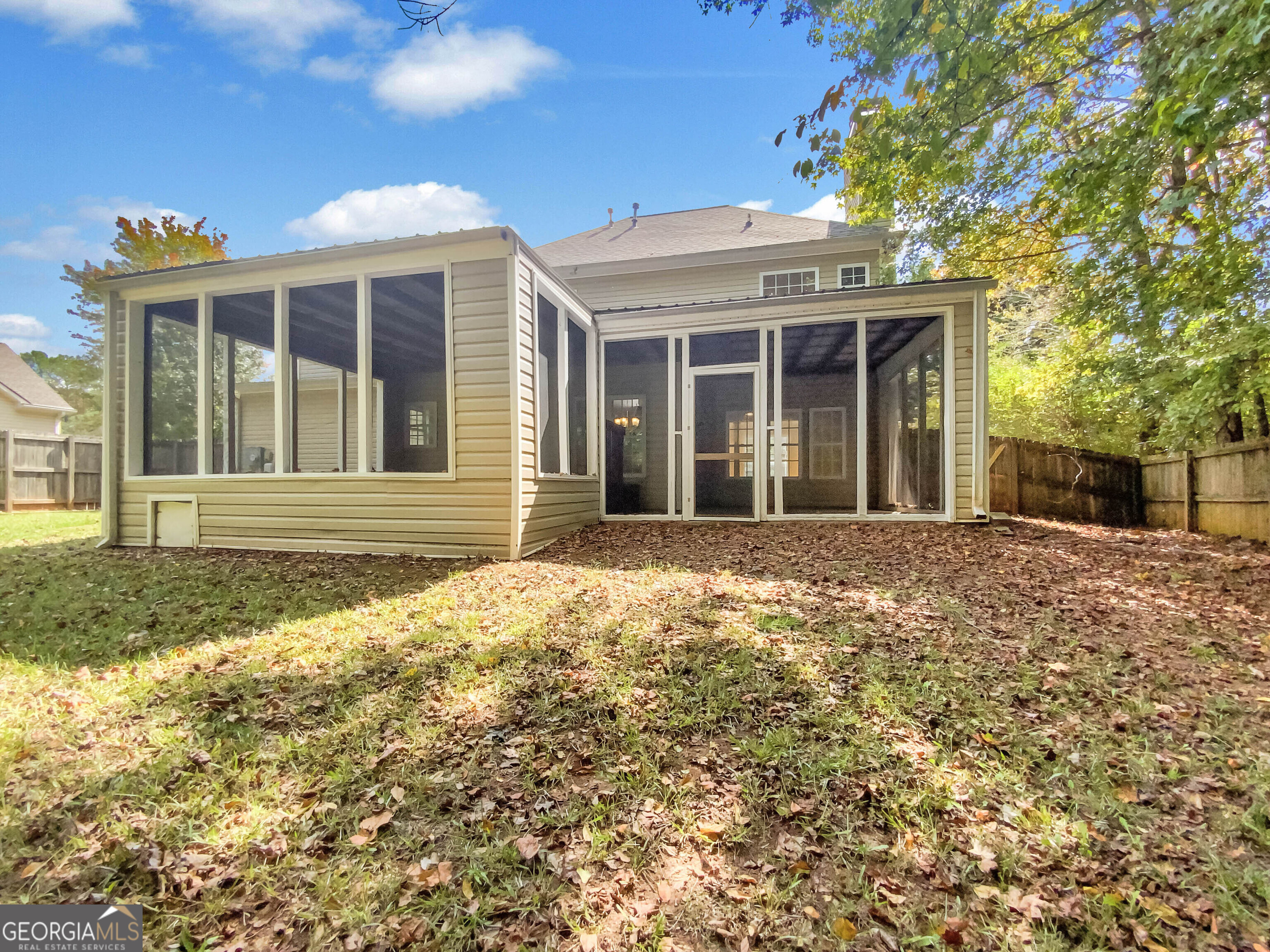 5642 Waldens Farm Drive Property Photo 7