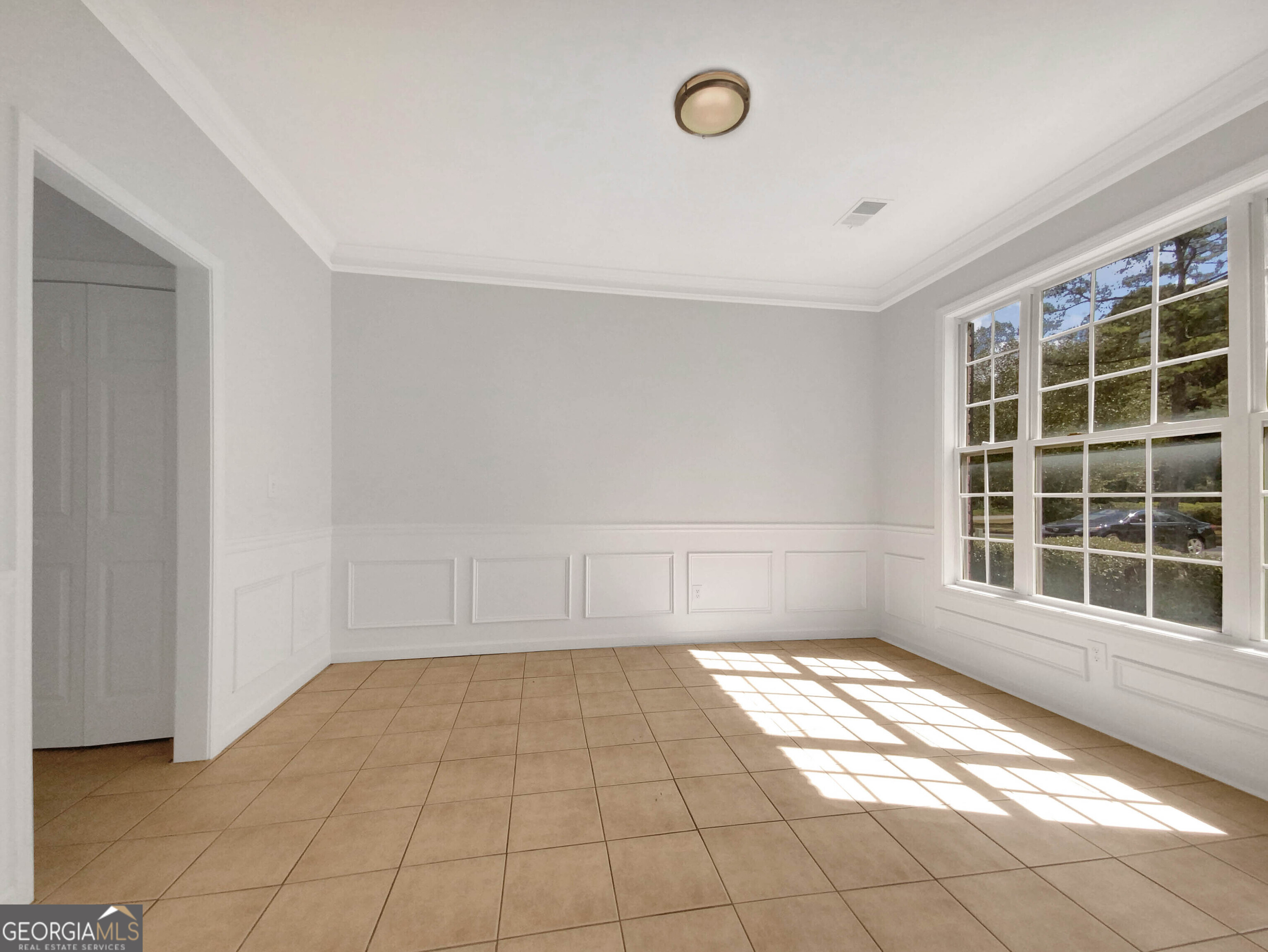5642 Waldens Farm Drive Property Photo 12