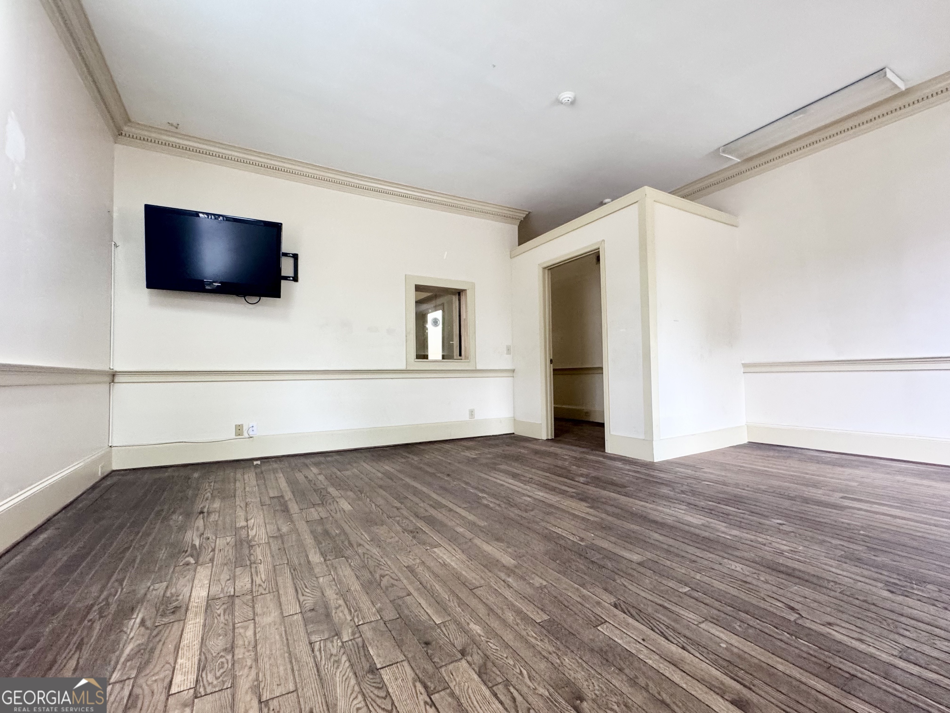 402 Rome Street Property Photo 14