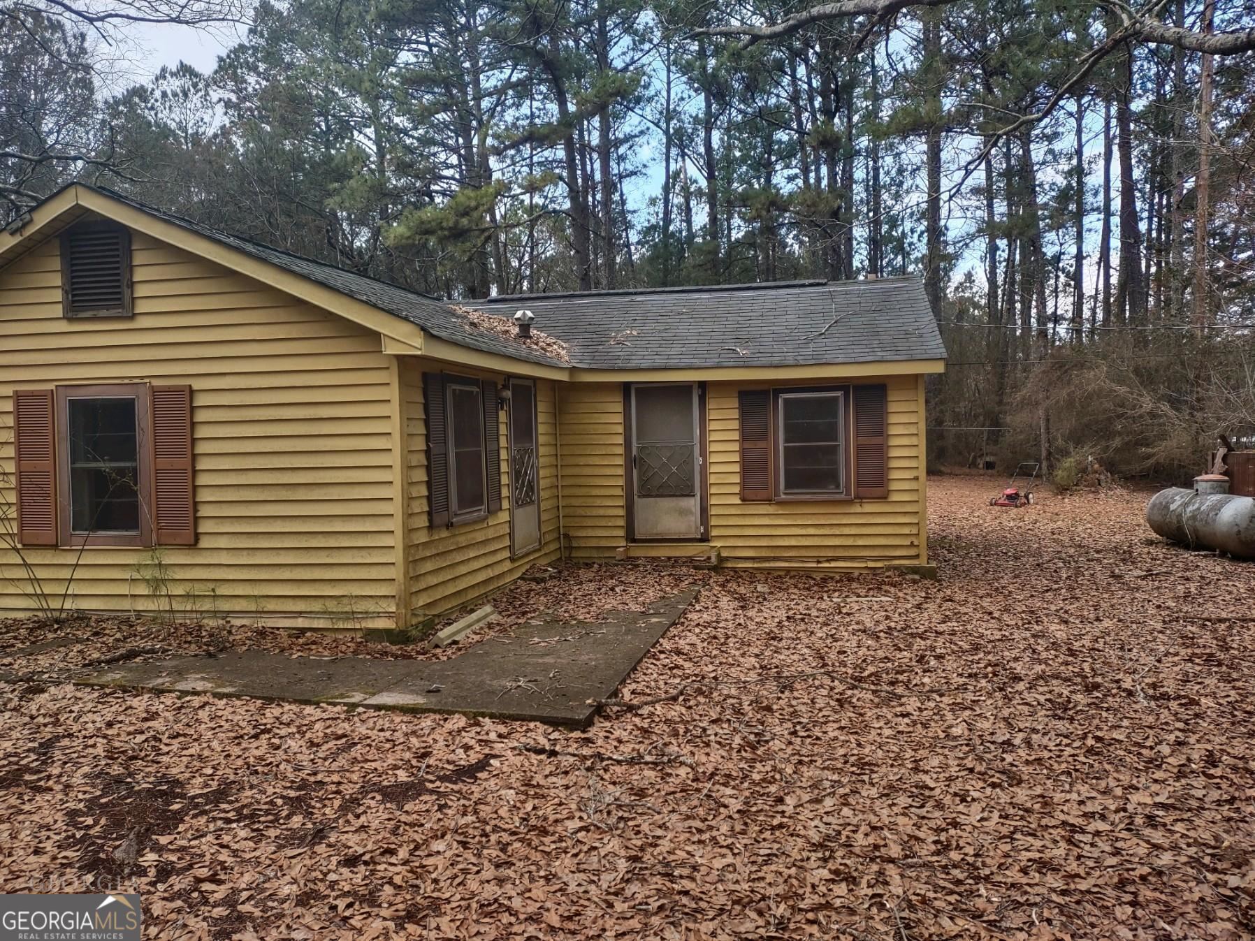 360 Ne Glenn Road Property Photo 1