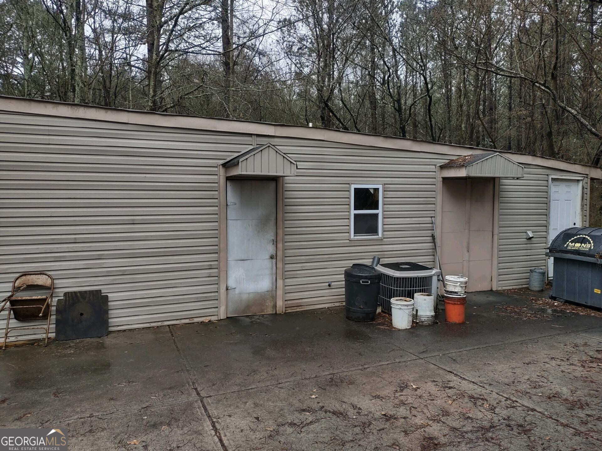 360 Ne Glenn Road Property Photo 1