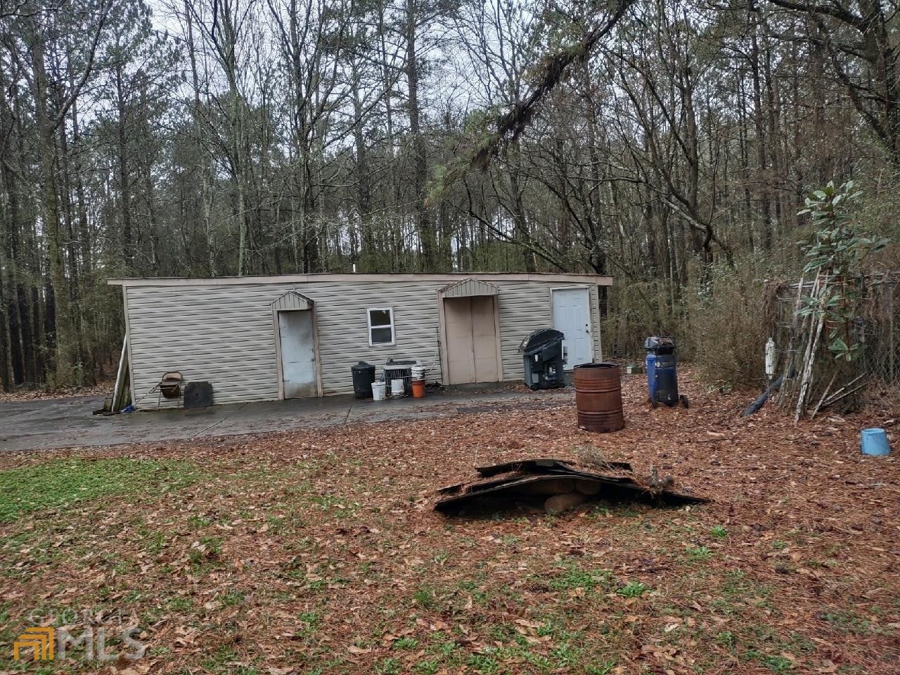 360 Ne Glenn Road Property Photo 2