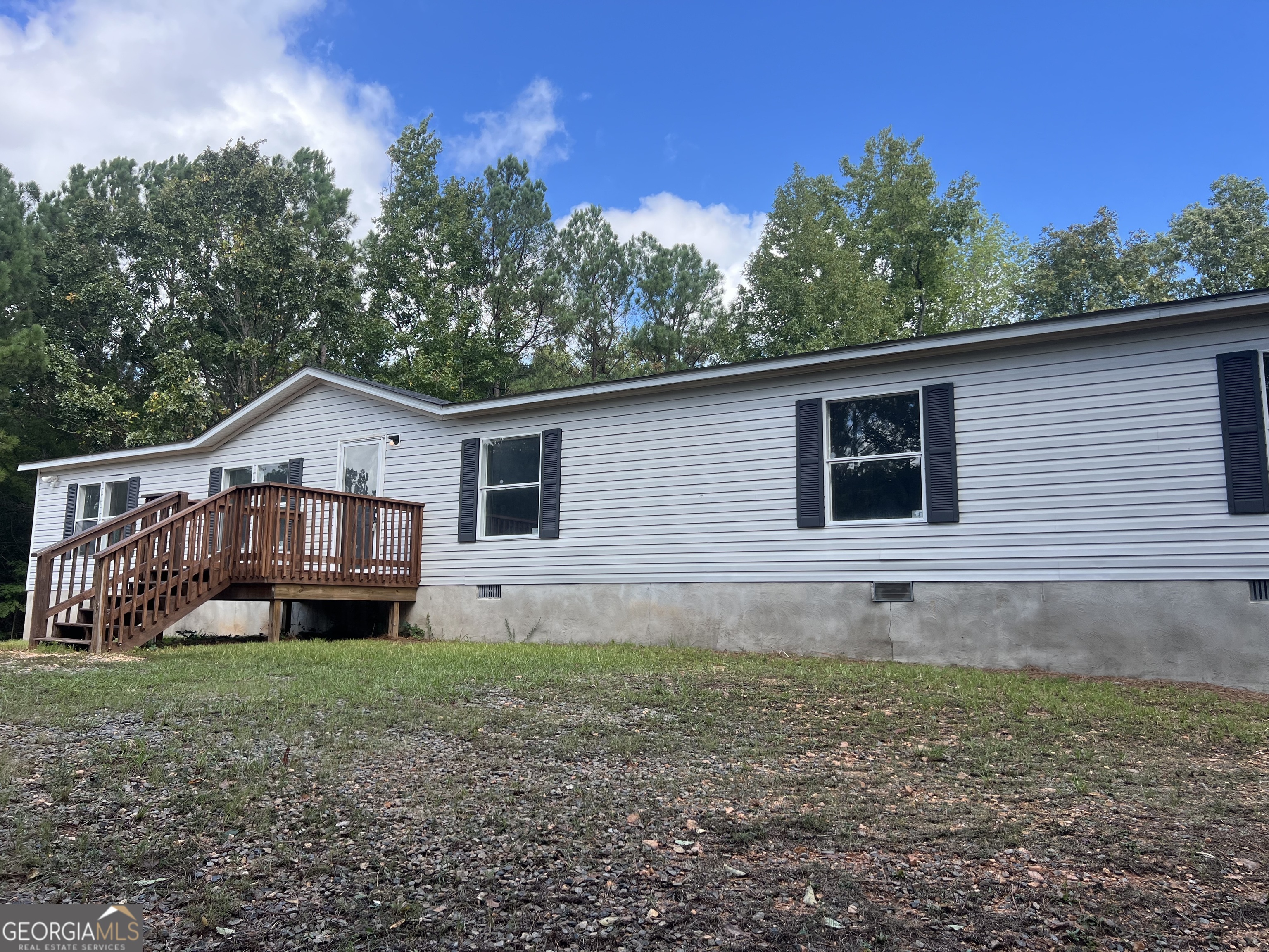 346 Kelly Road Property Photo
