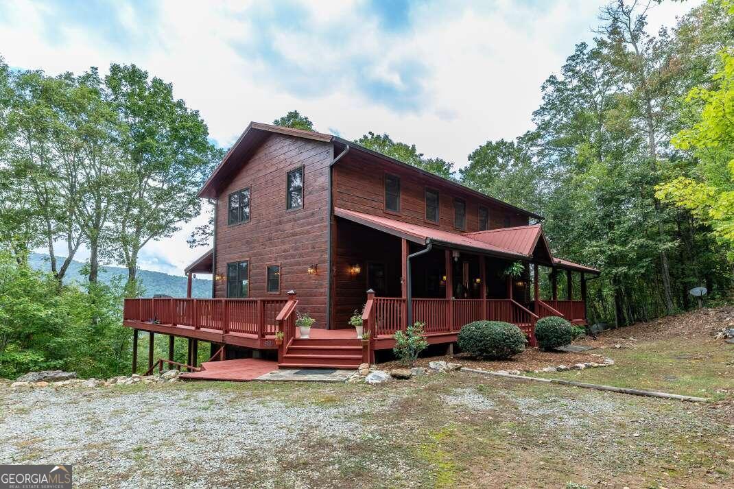 881 Fox Mountain Property Photo 1