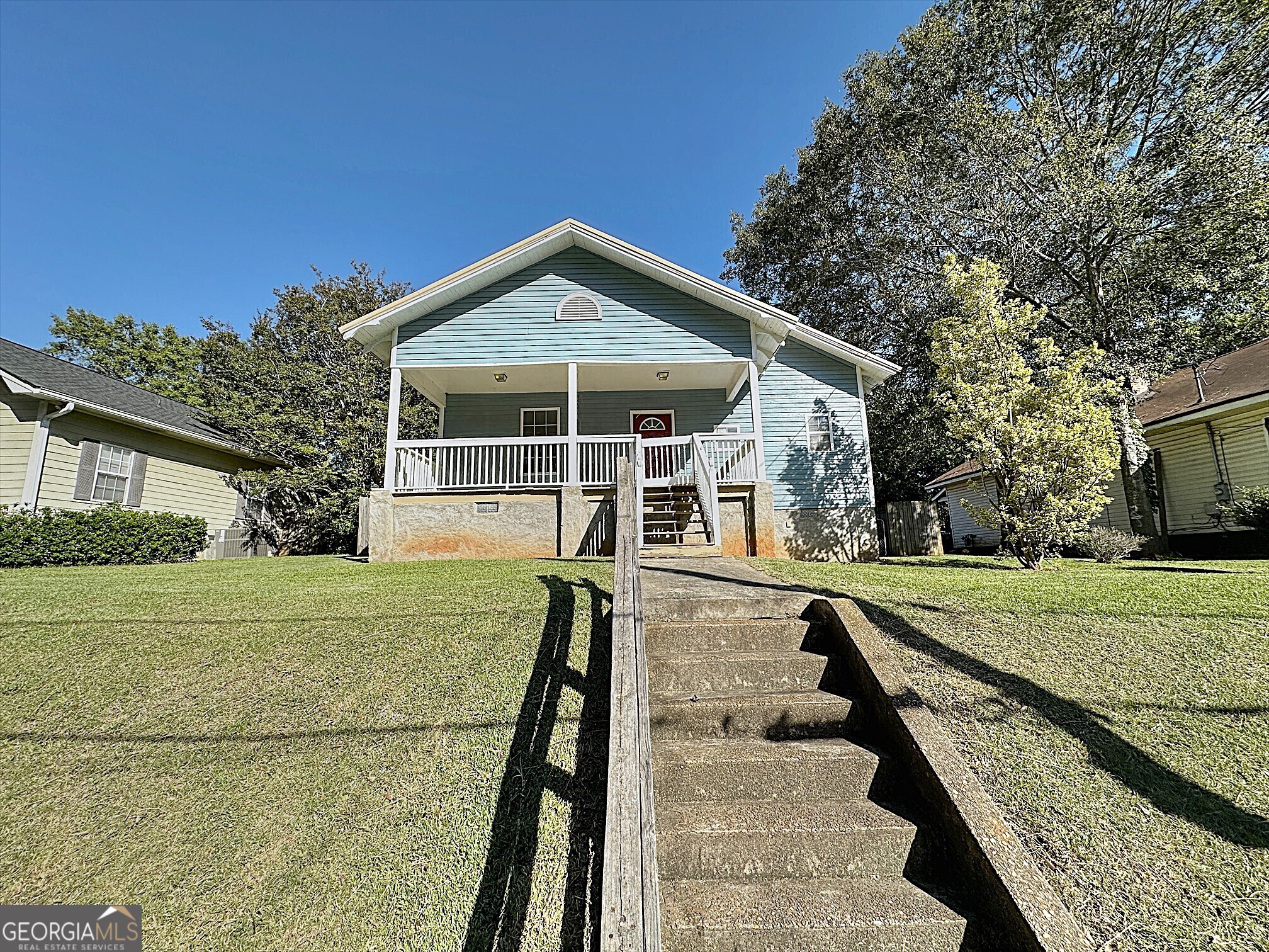 415 S Lee Street Property Photo