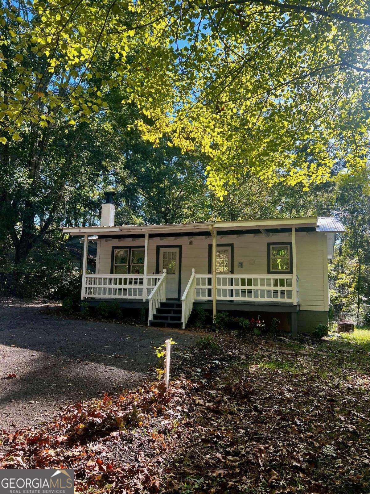 438 Sanders Street Property Photo 1