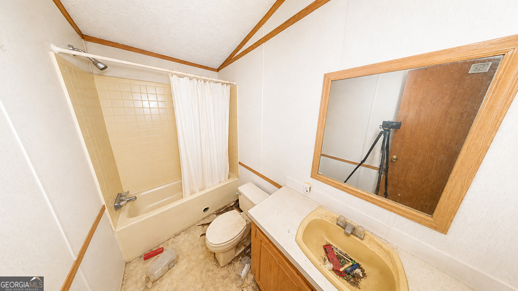 2281 Carr Road Ne Property Photo 15