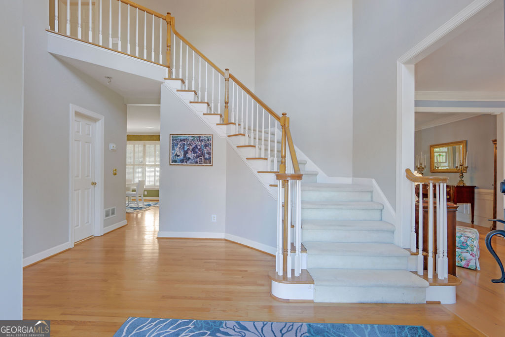 1620 Silverleaf Way Property Photo 6