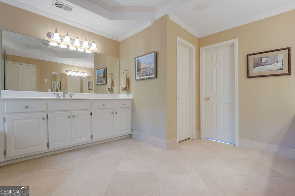 1620 Silverleaf Way Property Photo 32