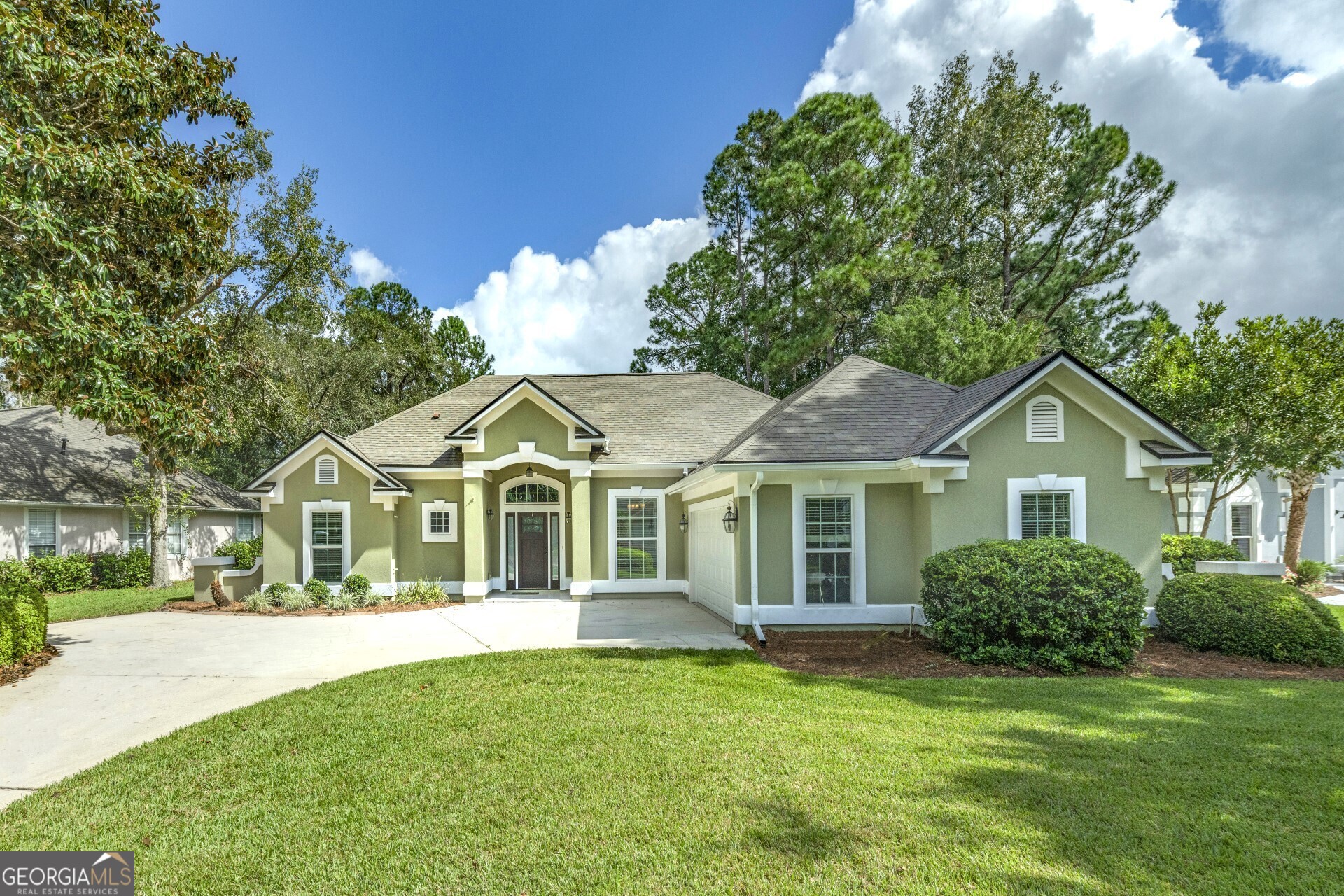 233 Cardinal Circle W Property Photo 1
