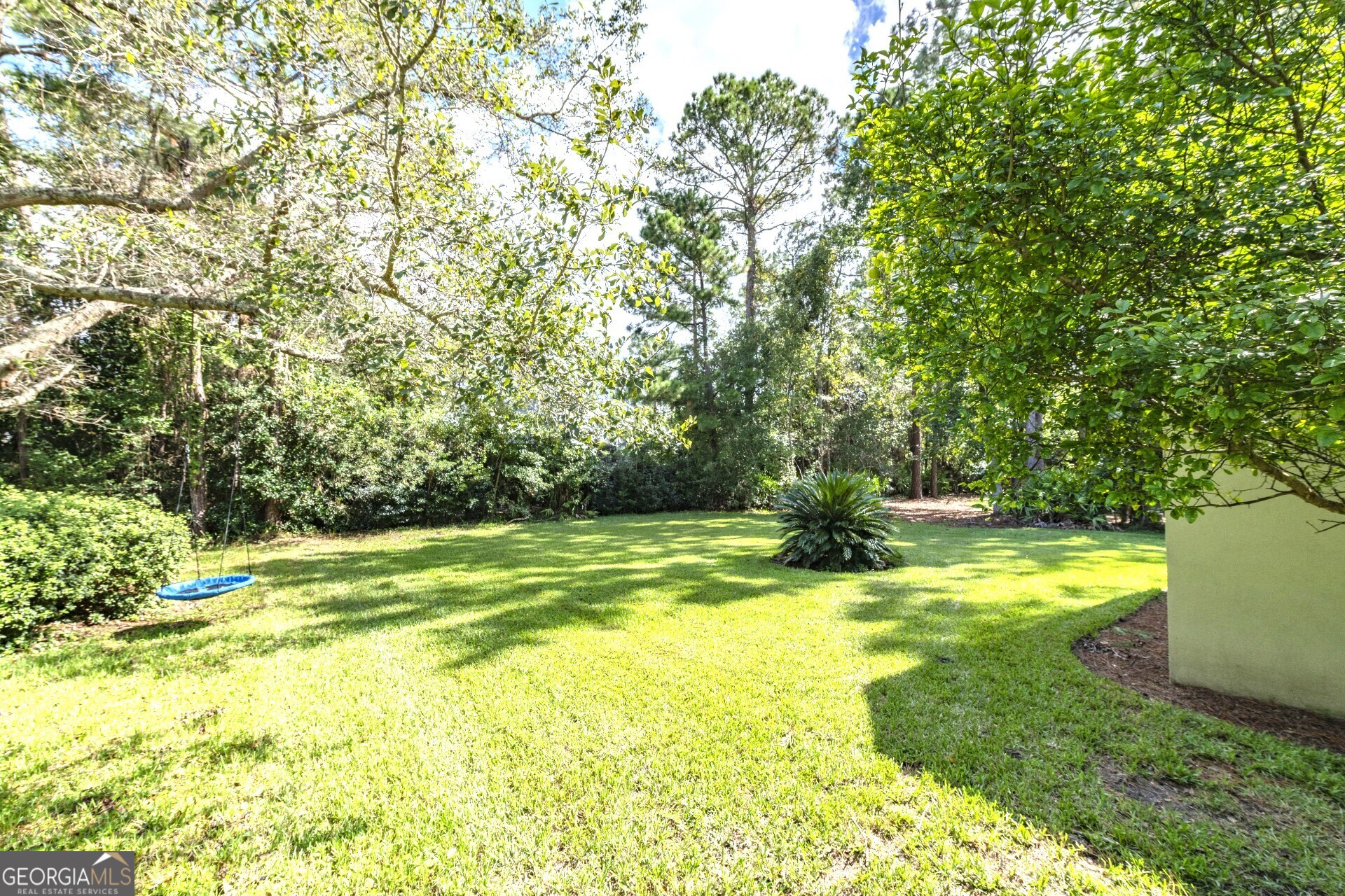 233 Cardinal Circle W Property Photo 6