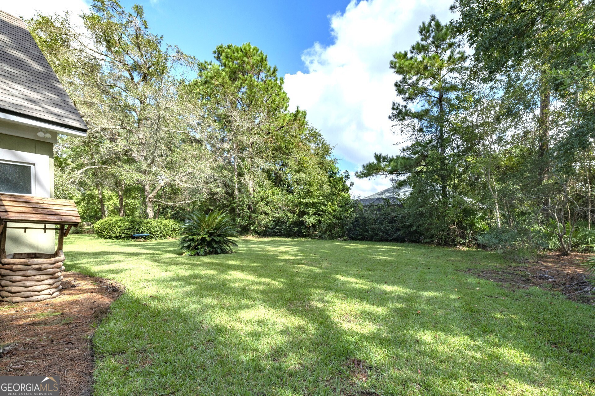 233 Cardinal Circle W Property Photo 7