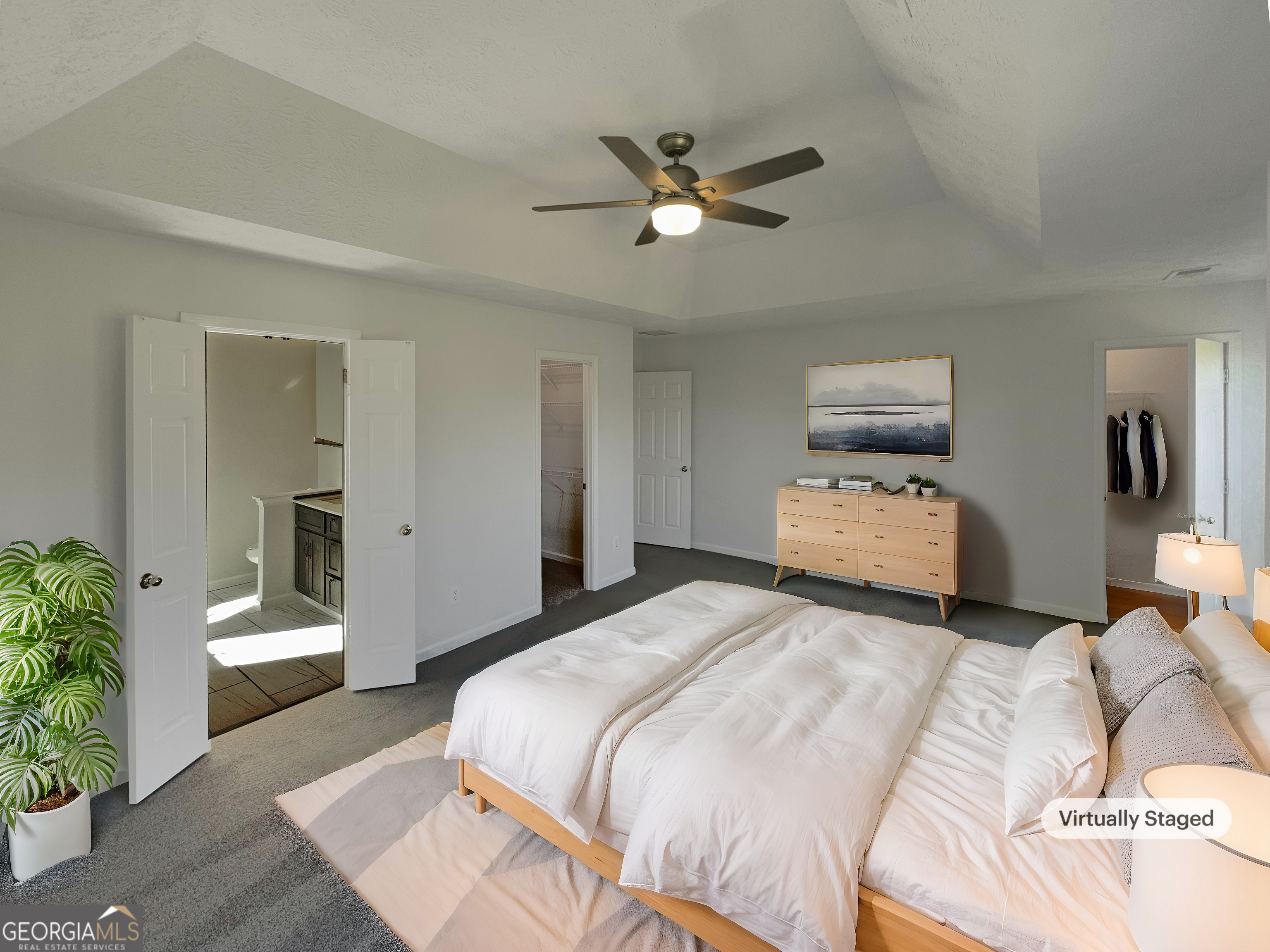 200 Eagle Glen Court Property Photo 4