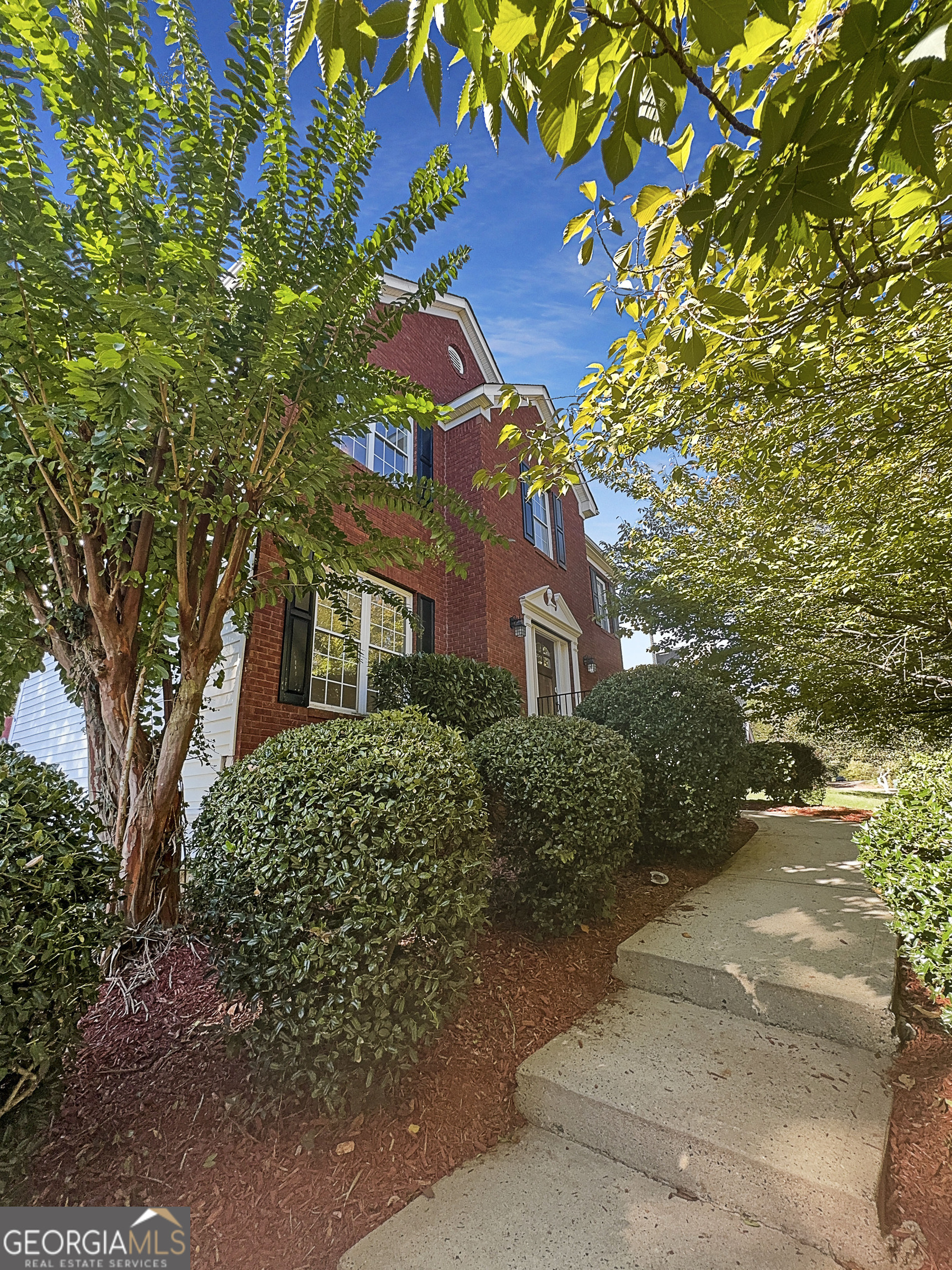 200 Eagle Glen Court Property Photo 10