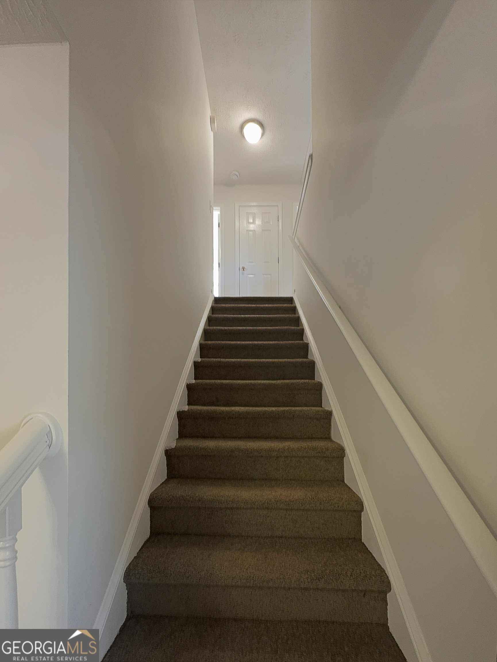 200 Eagle Glen Court Property Photo 18