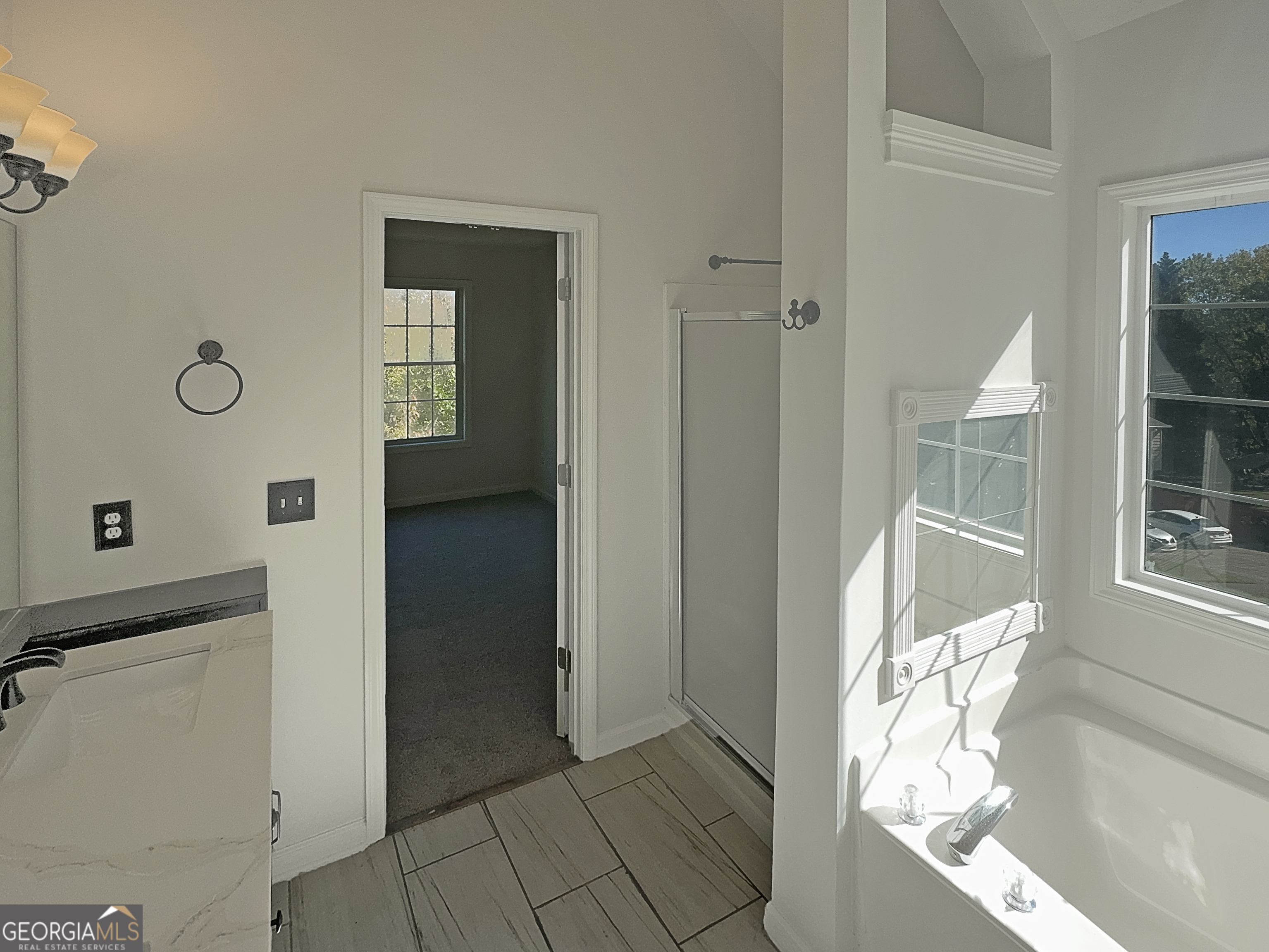200 Eagle Glen Court Property Photo 23