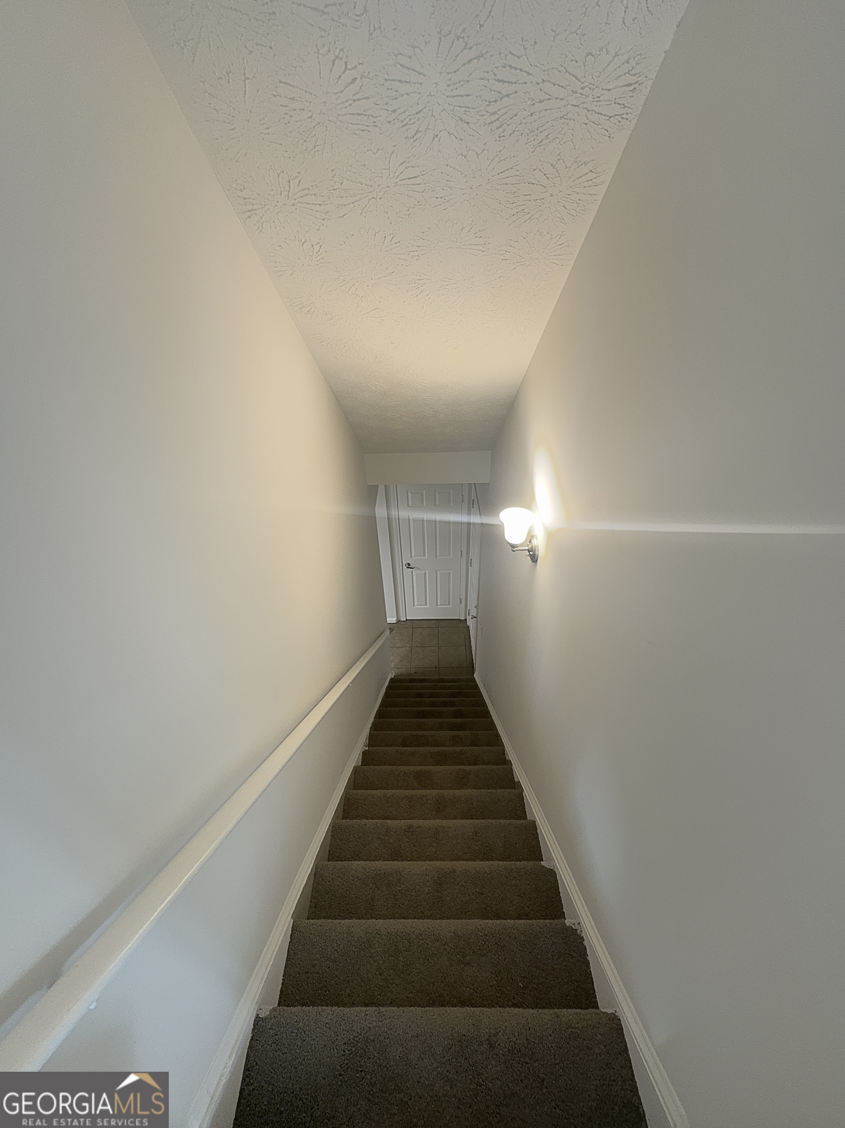 200 Eagle Glen Court Property Photo 24