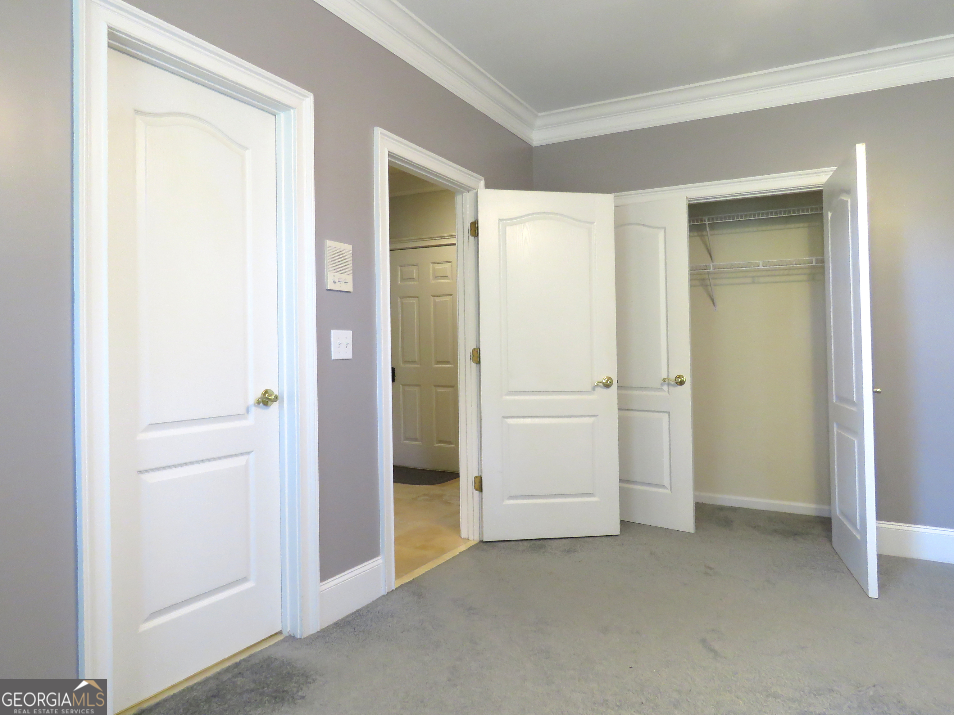 5335 Saville Drive Property Photo 27