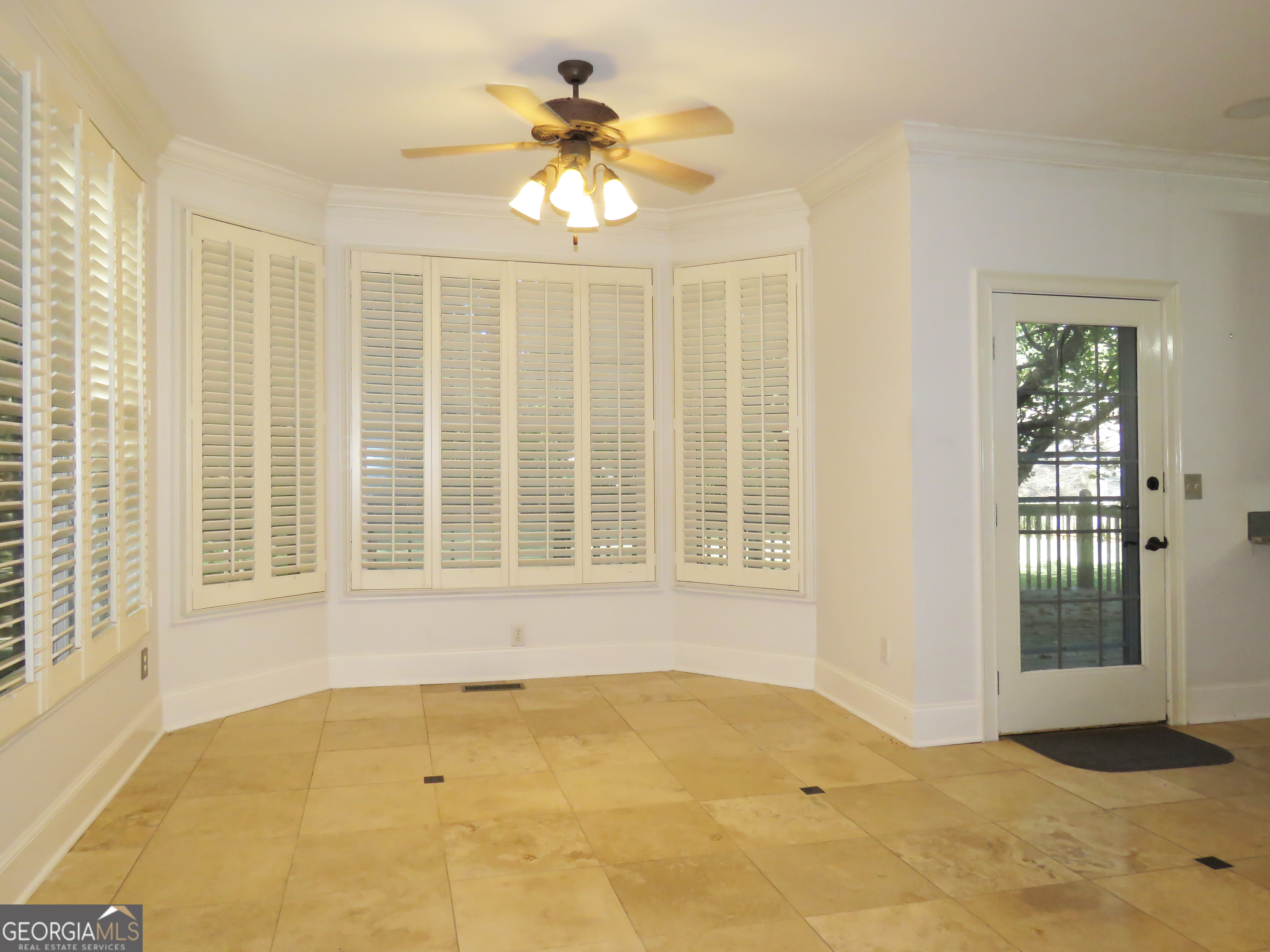 5335 Saville Drive Property Photo 47
