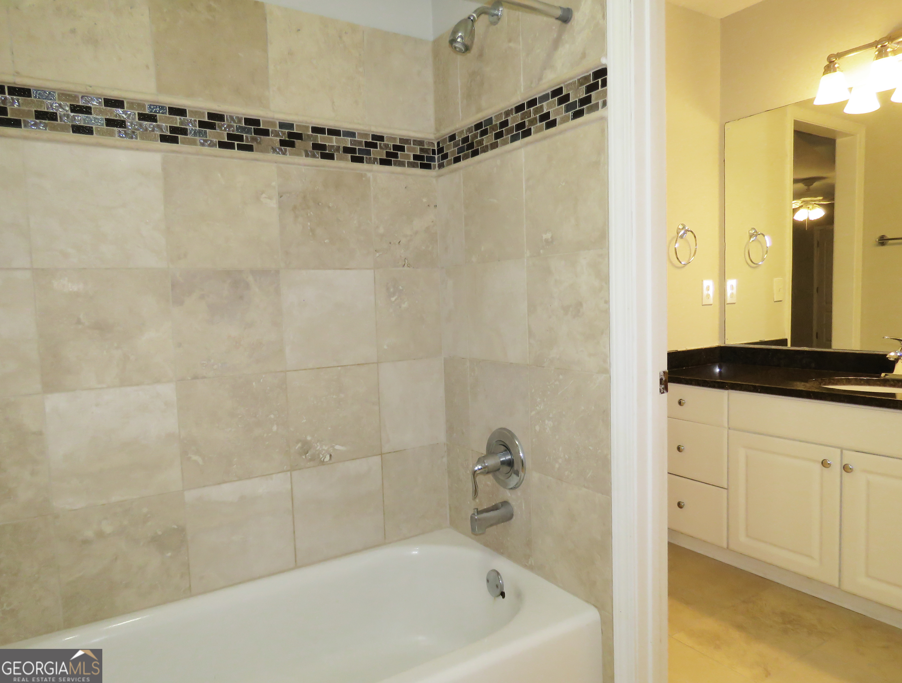 5335 Saville Drive Property Photo 84