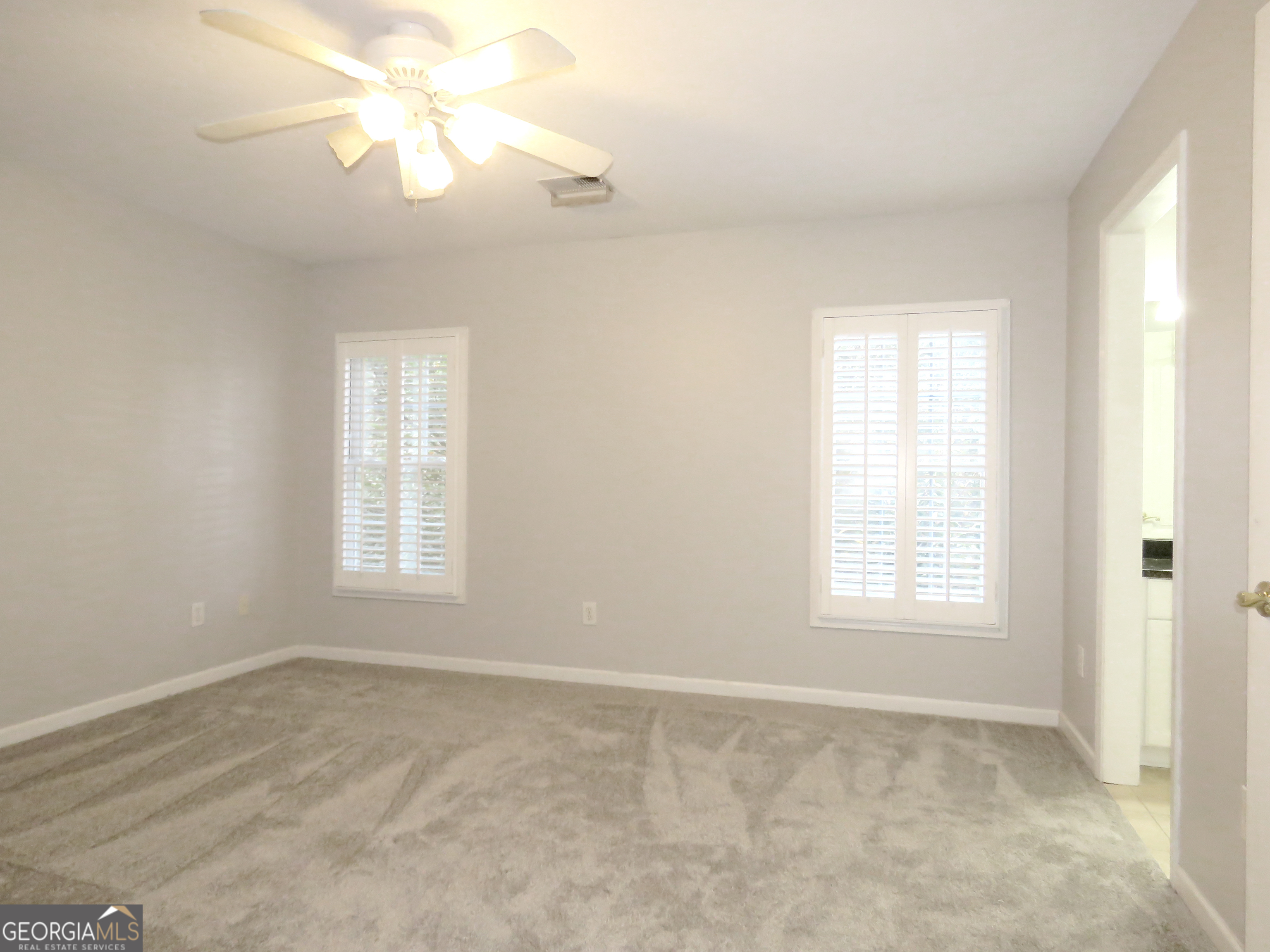 5335 Saville Drive Property Photo 86