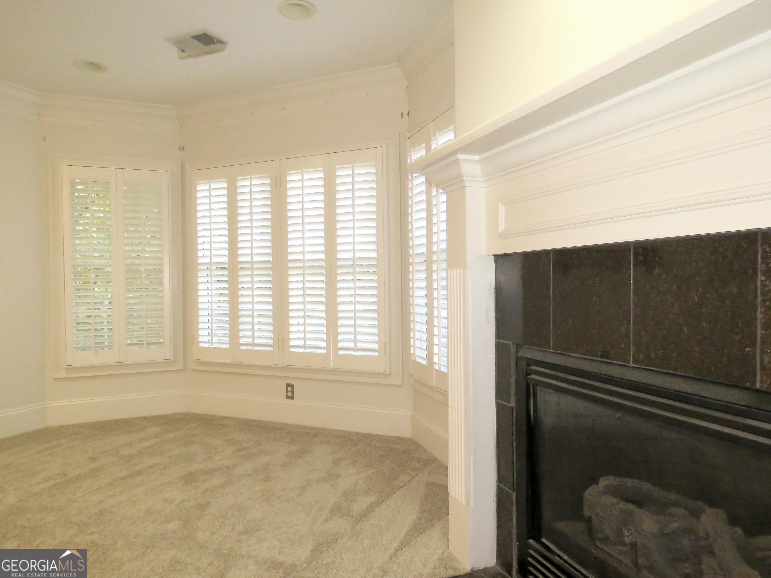 5335 Saville Drive Property Photo 92