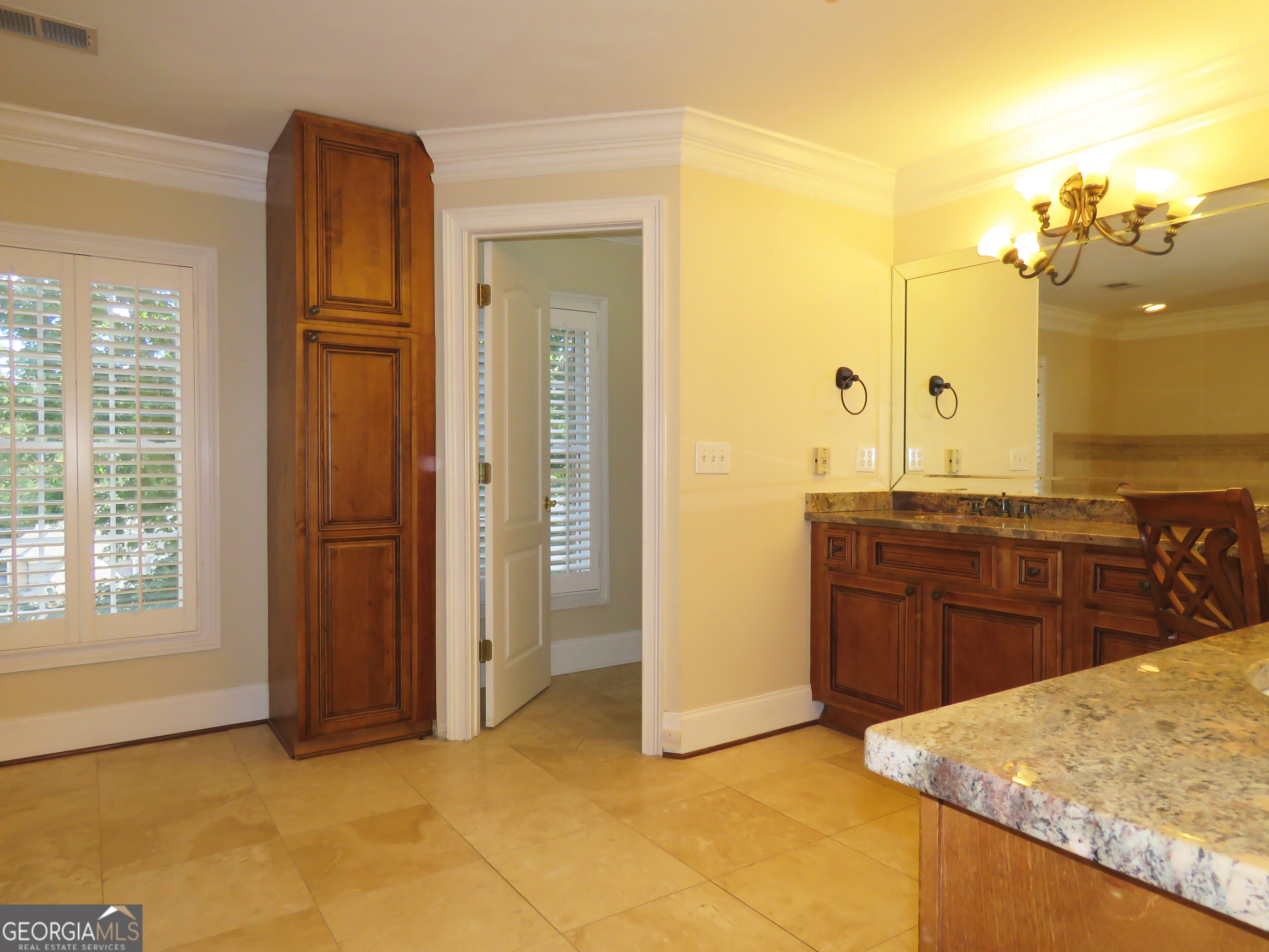 5335 Saville Drive Property Photo 100