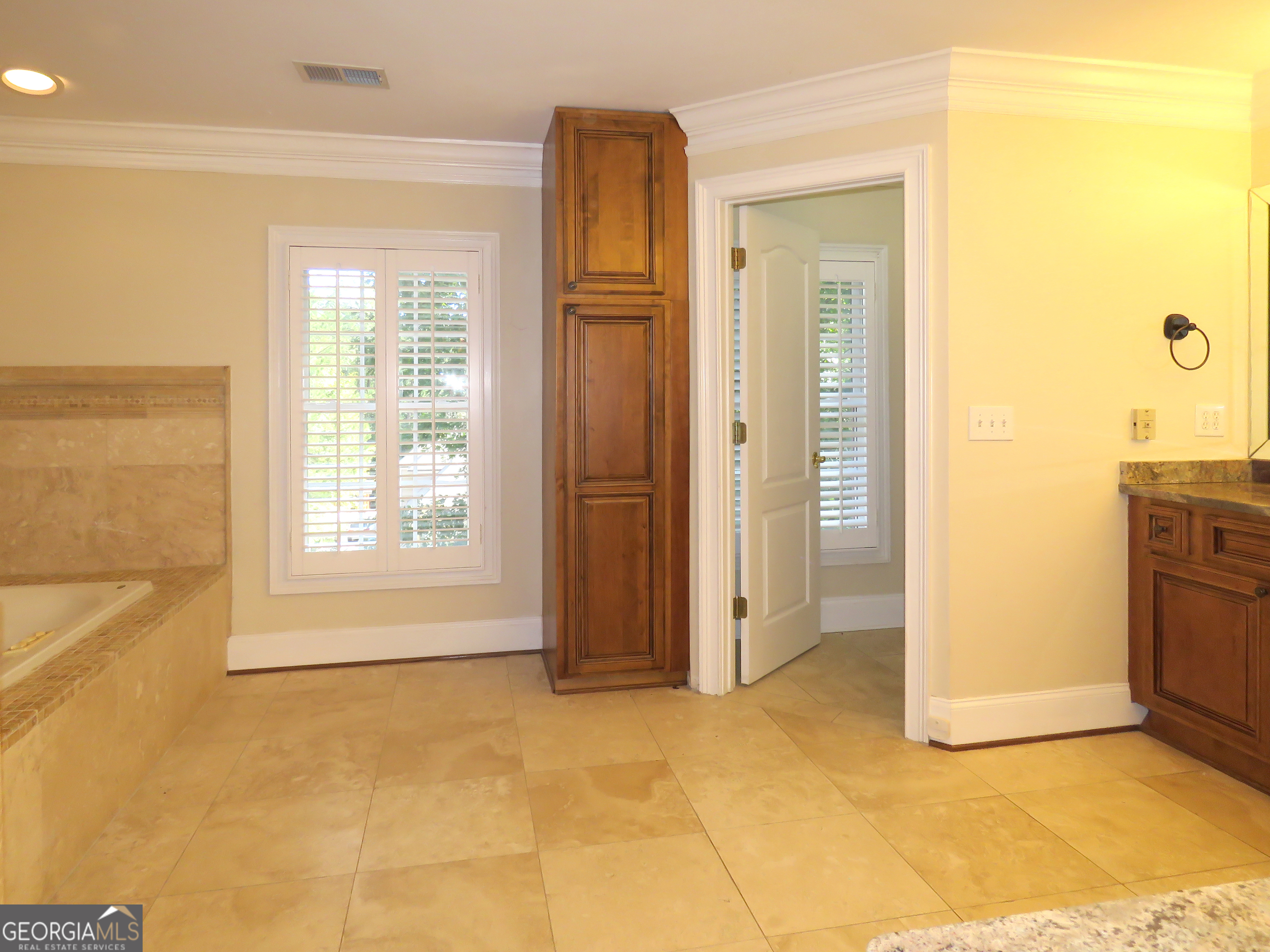 5335 Saville Drive Property Photo 101