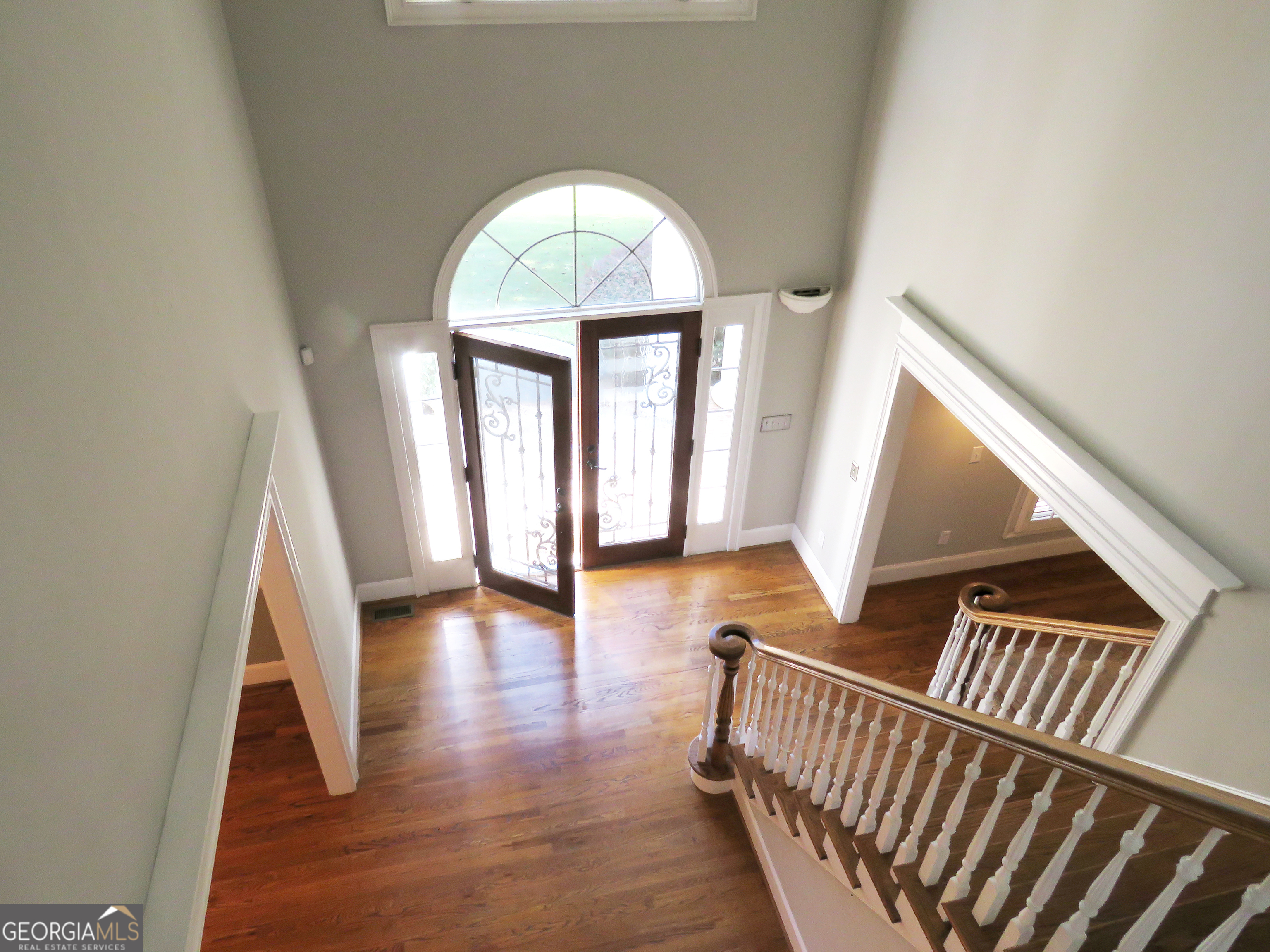 5335 Saville Drive Property Photo 104