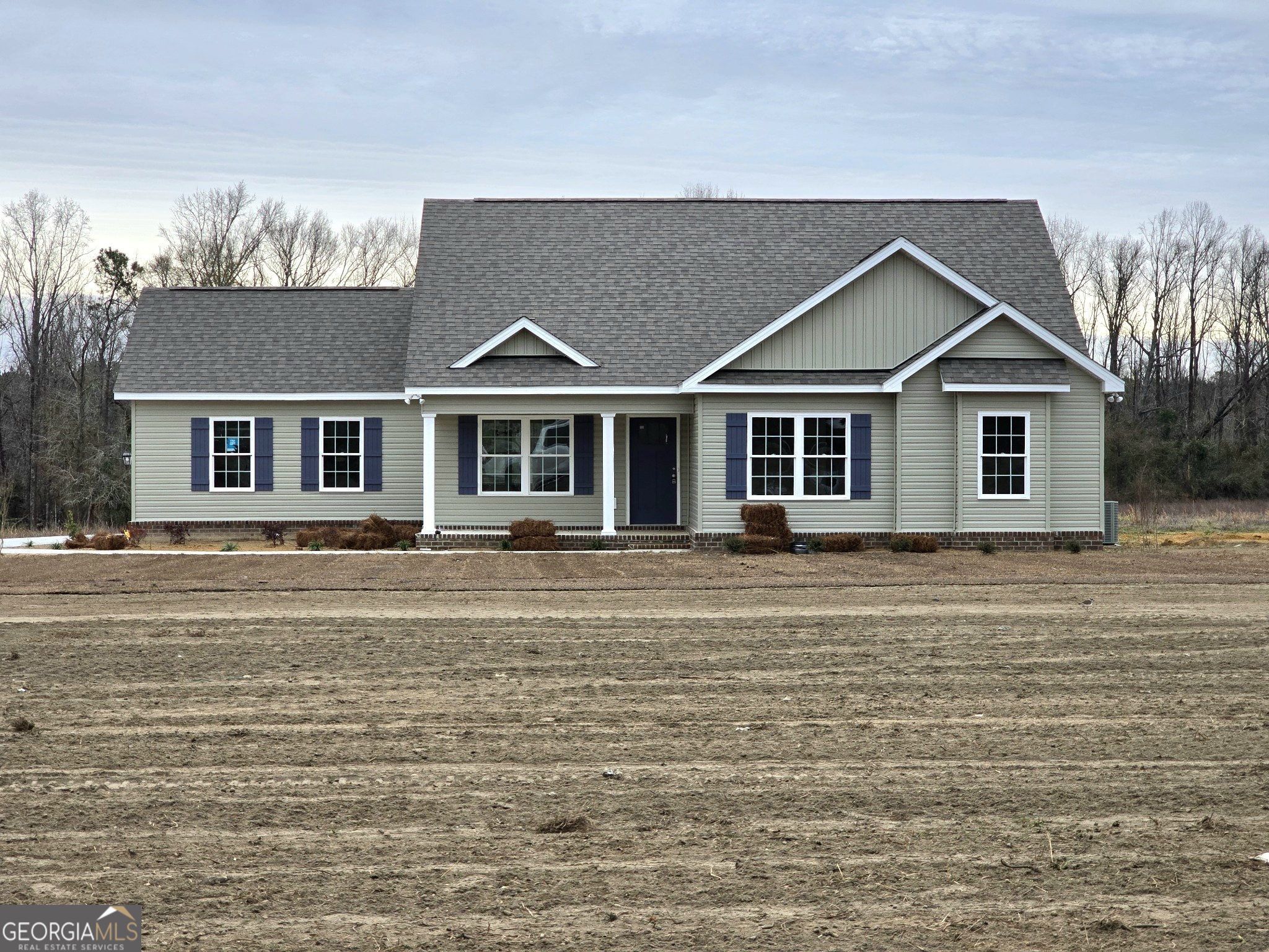 428 Womack Road S Property Photo