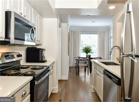 3460 Kingsboro Road # 506 Property Photo 1