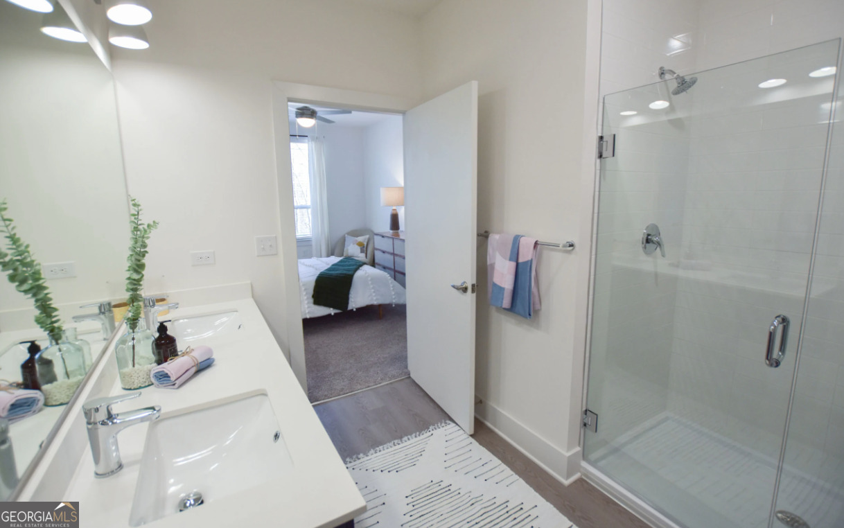 4255 Suwanee Dam Road # 3303 Property Photo 14