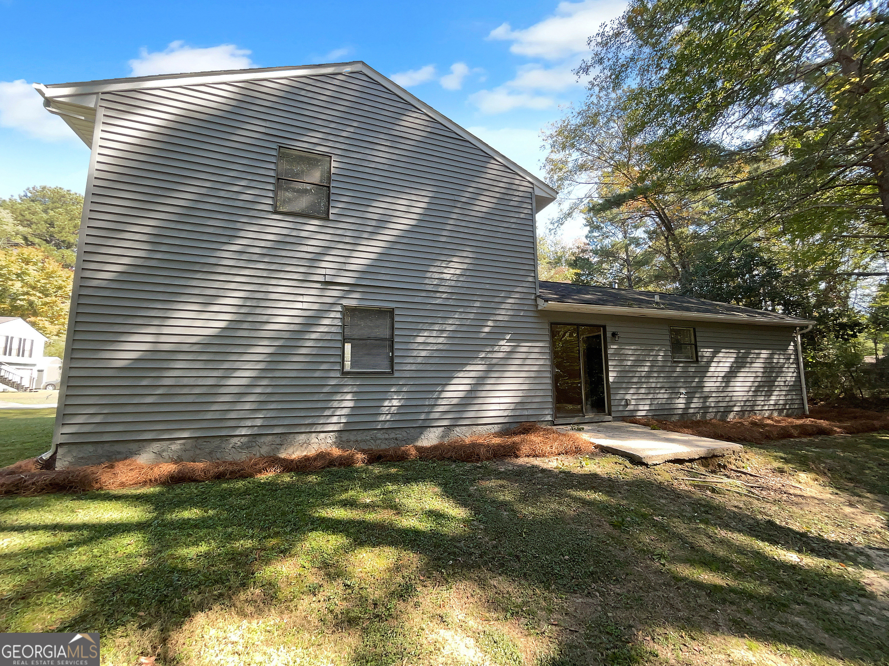 125 Cainwood Court W Property Photo 8