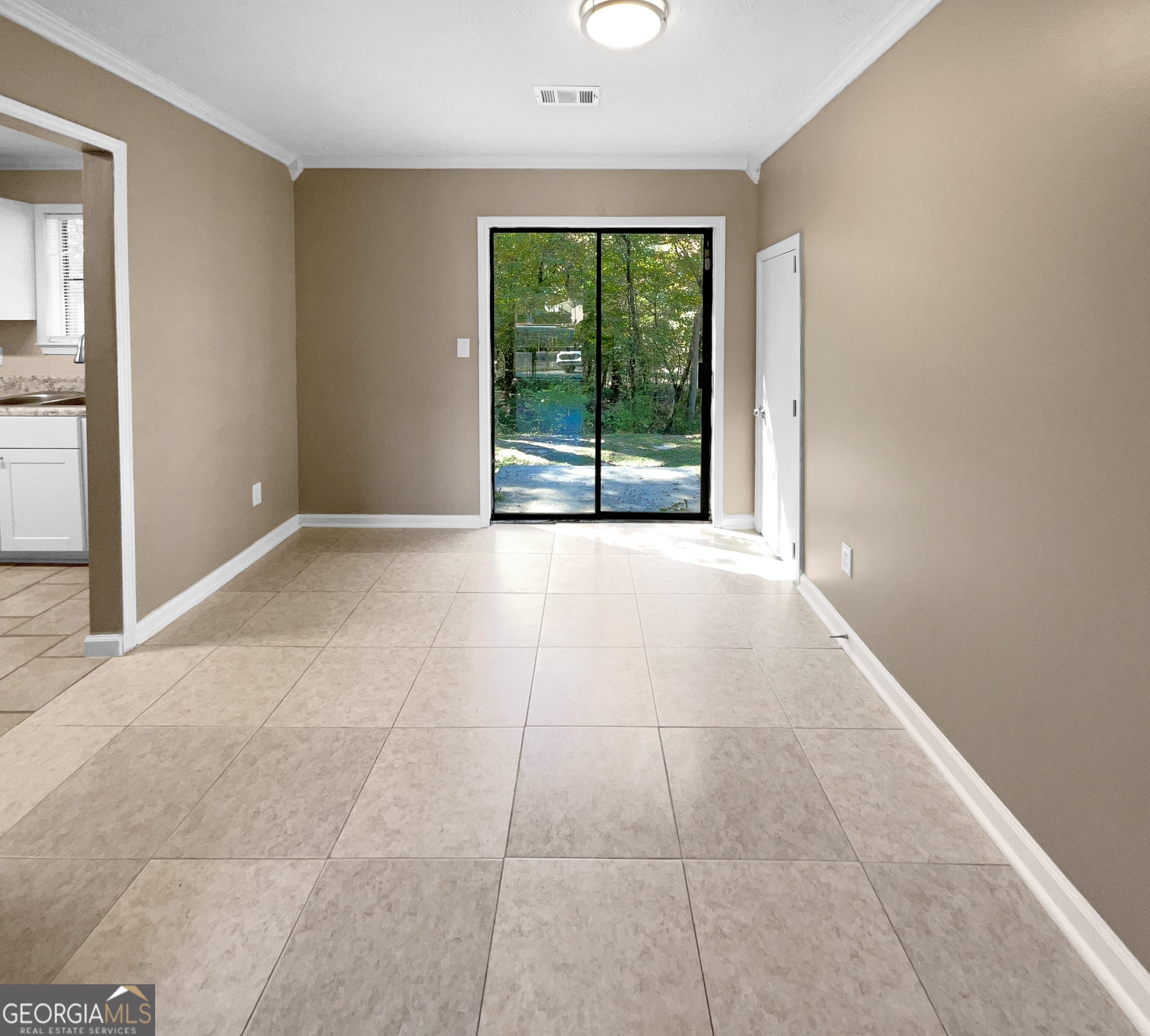 125 Cainwood Court W Property Photo 11