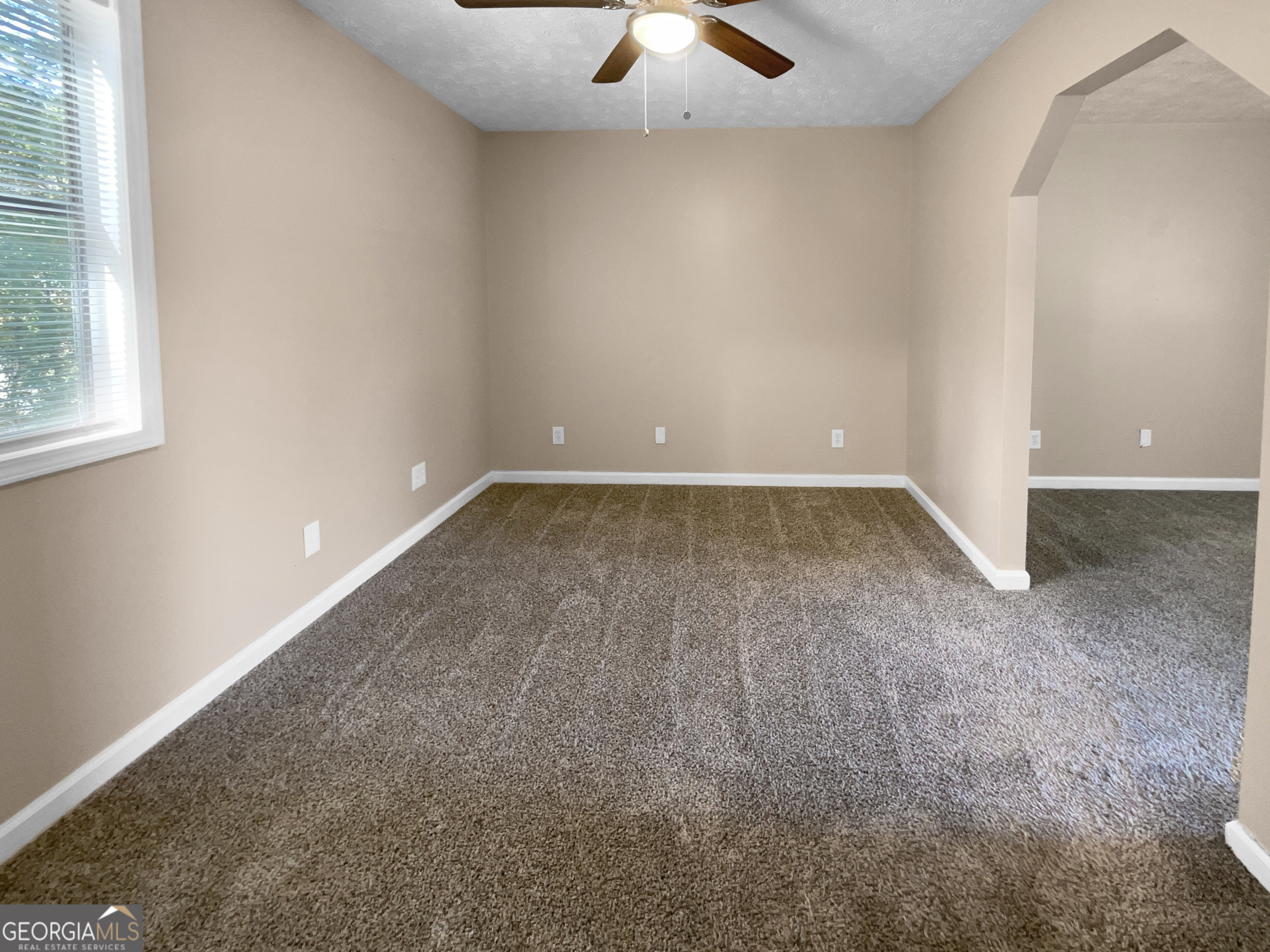 125 Cainwood Court W Property Photo 21