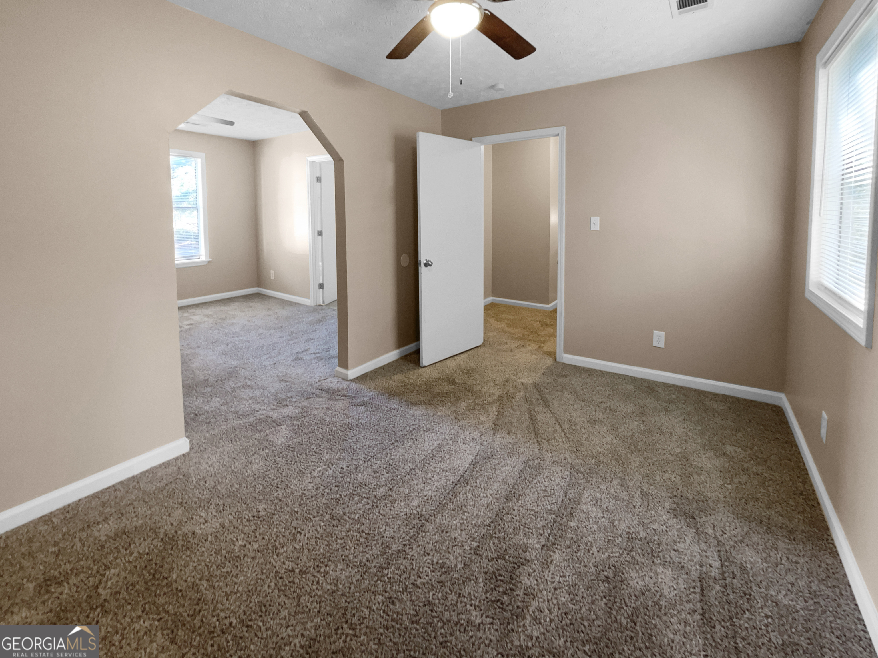 125 Cainwood Court W Property Photo 22