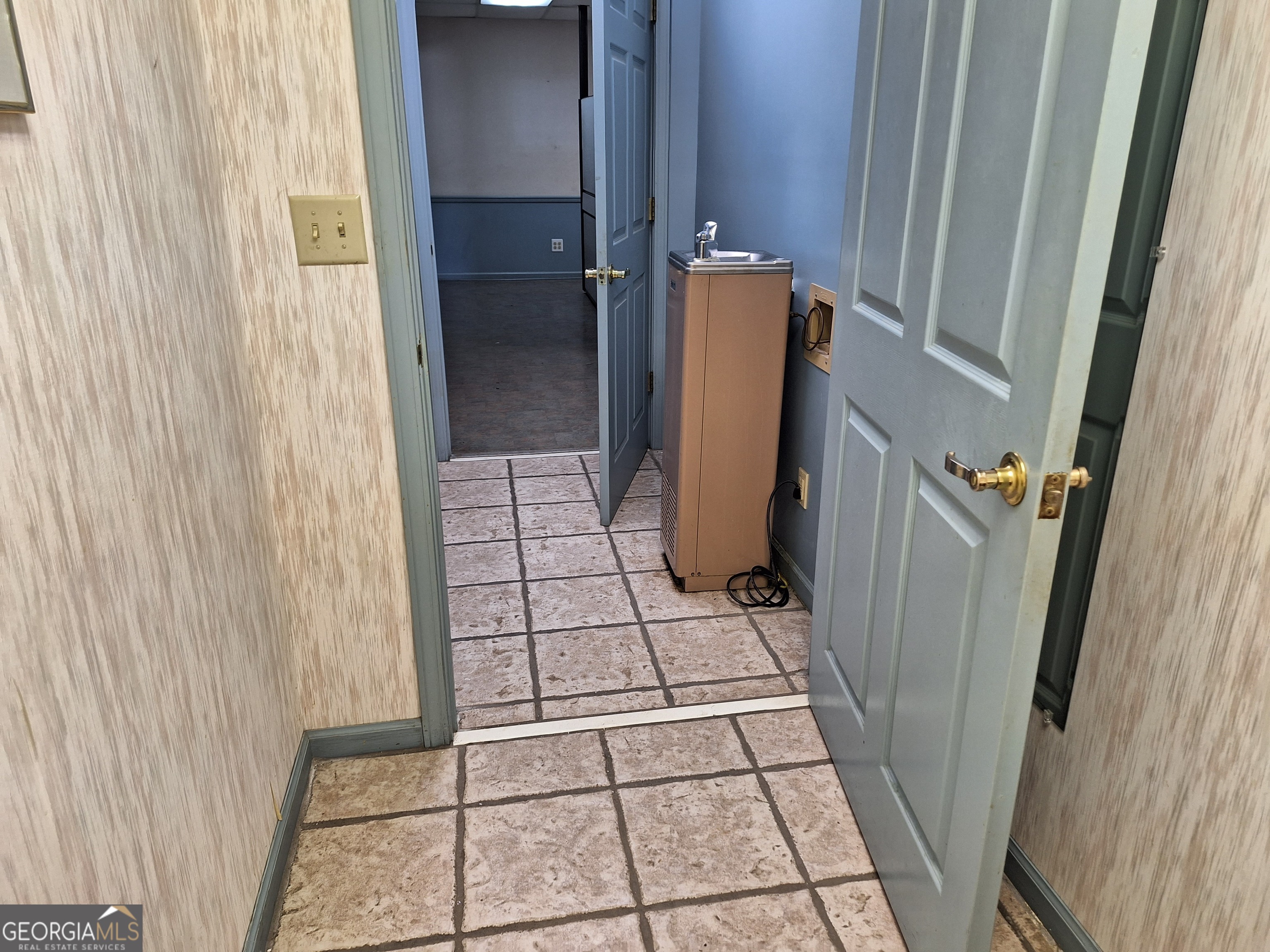 404 S Furnace Street Property Photo 18