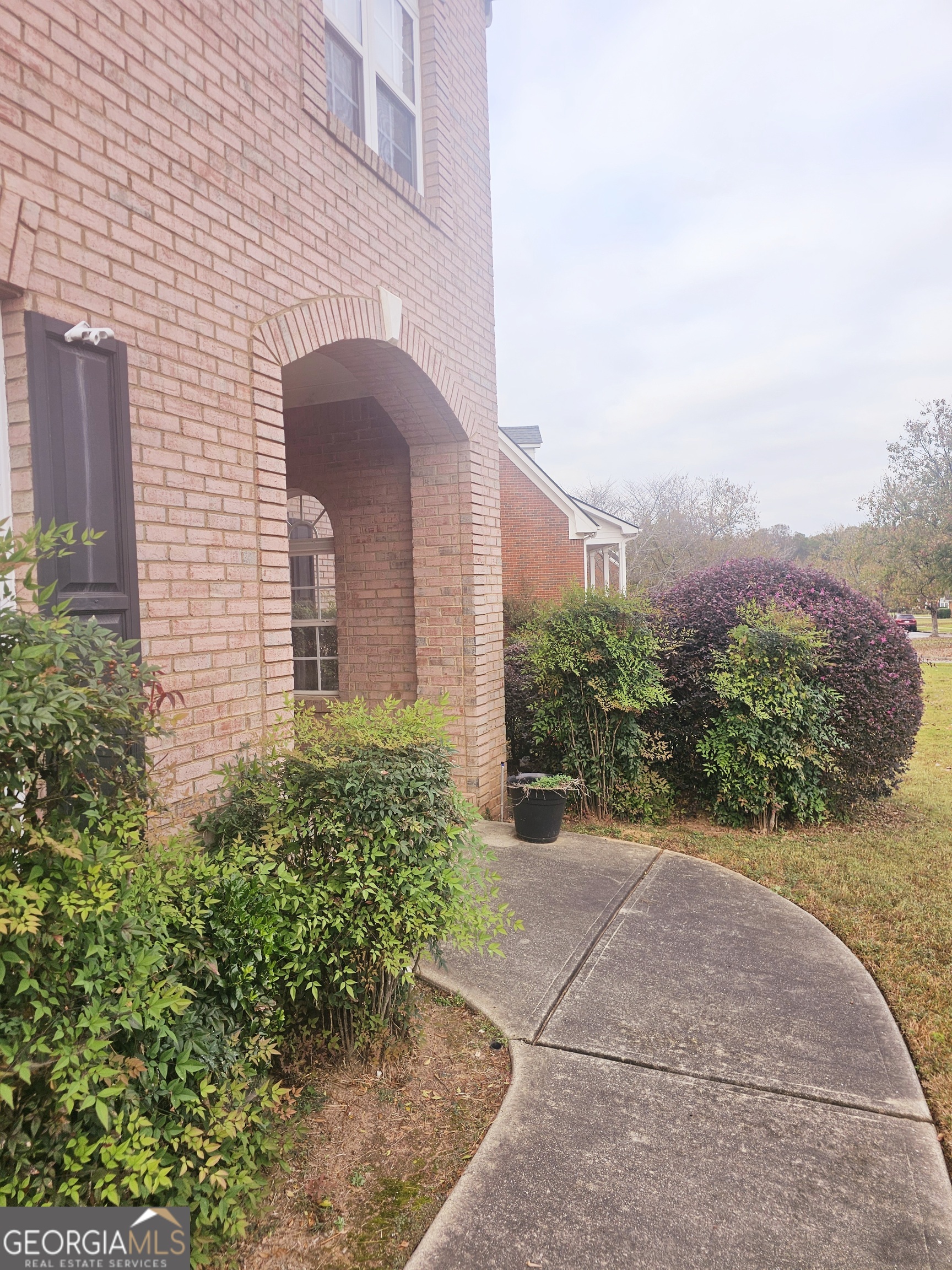 1402 Aramore Drive Se Property Photo 11