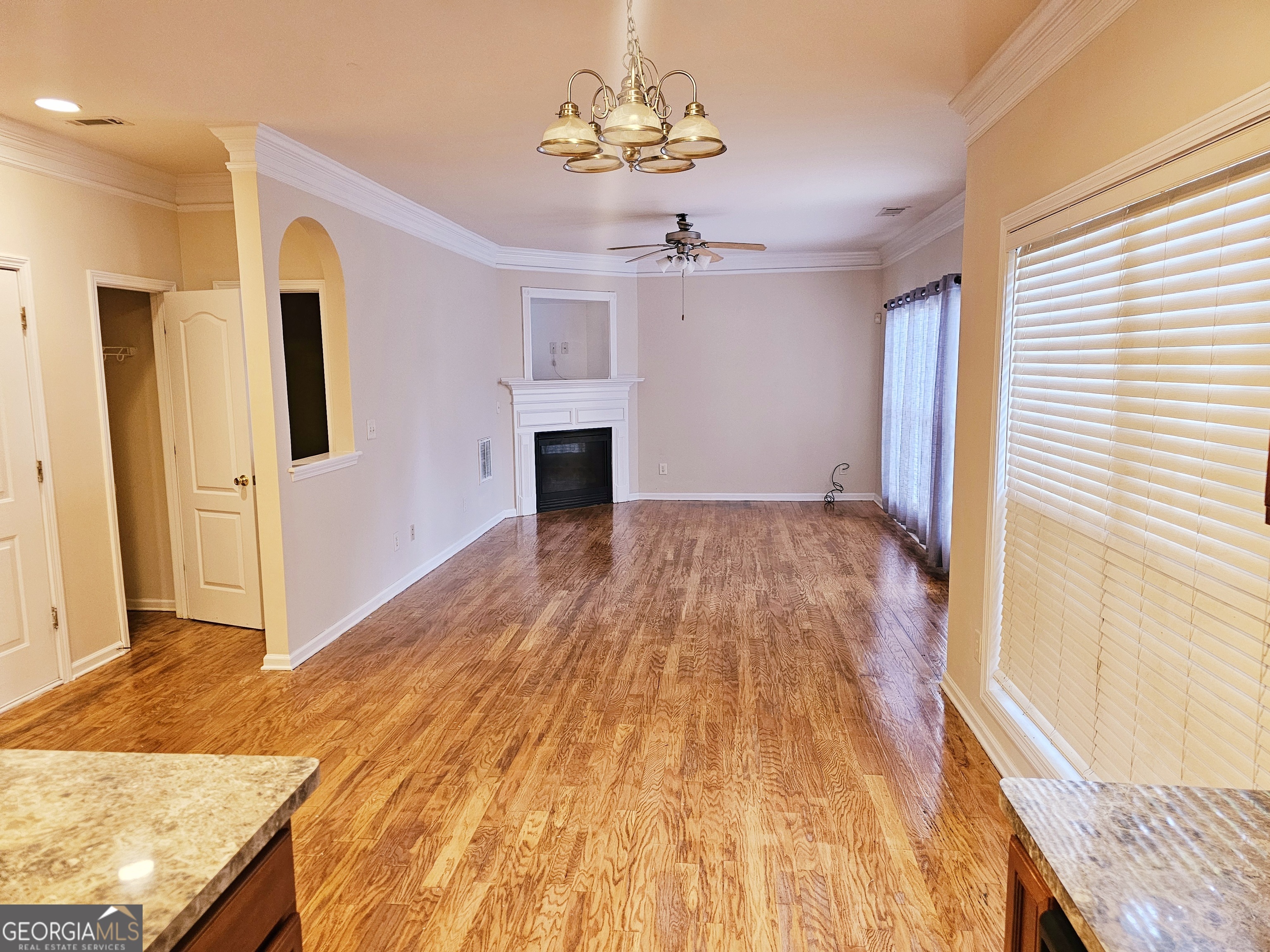1402 Aramore Drive Se Property Photo 28