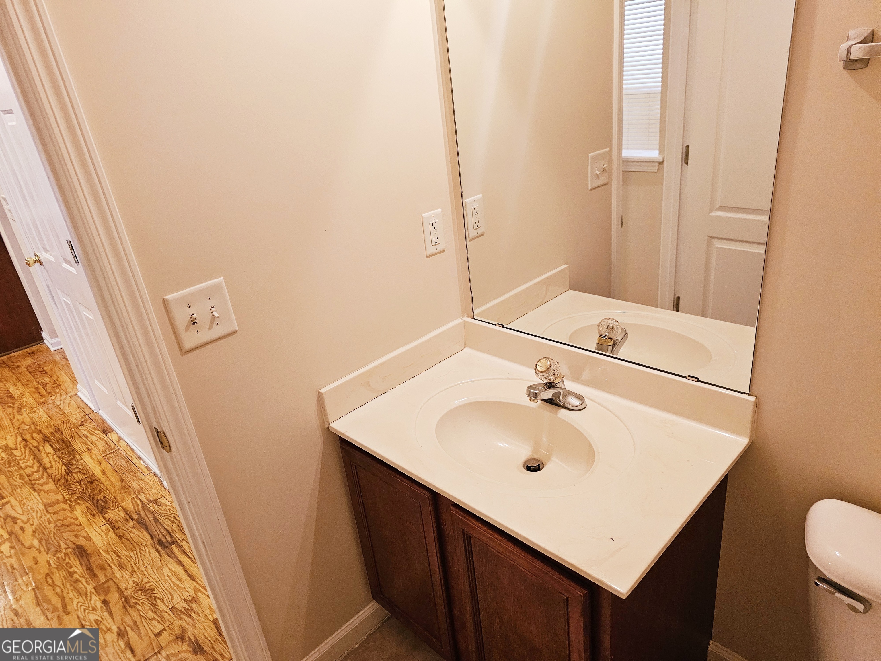1402 Aramore Drive Se Property Photo 35