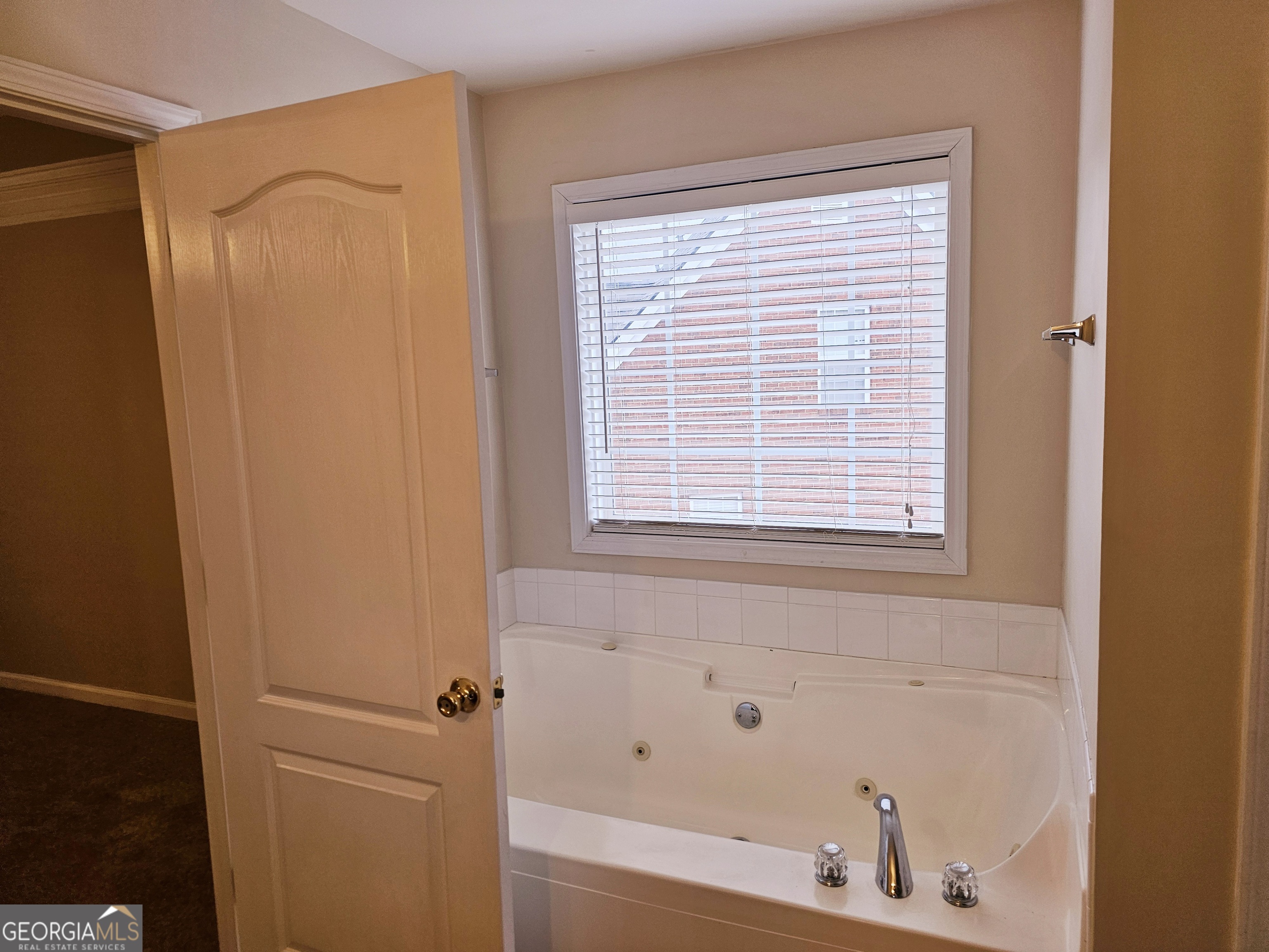 1402 Aramore Drive Se Property Photo 50