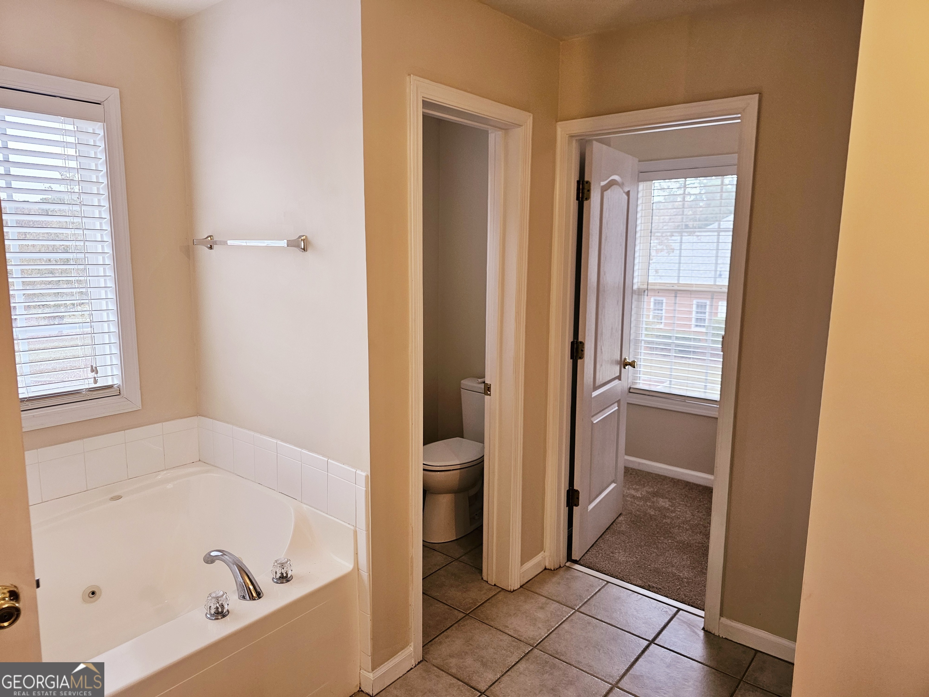 1402 Aramore Drive Se Property Photo 51