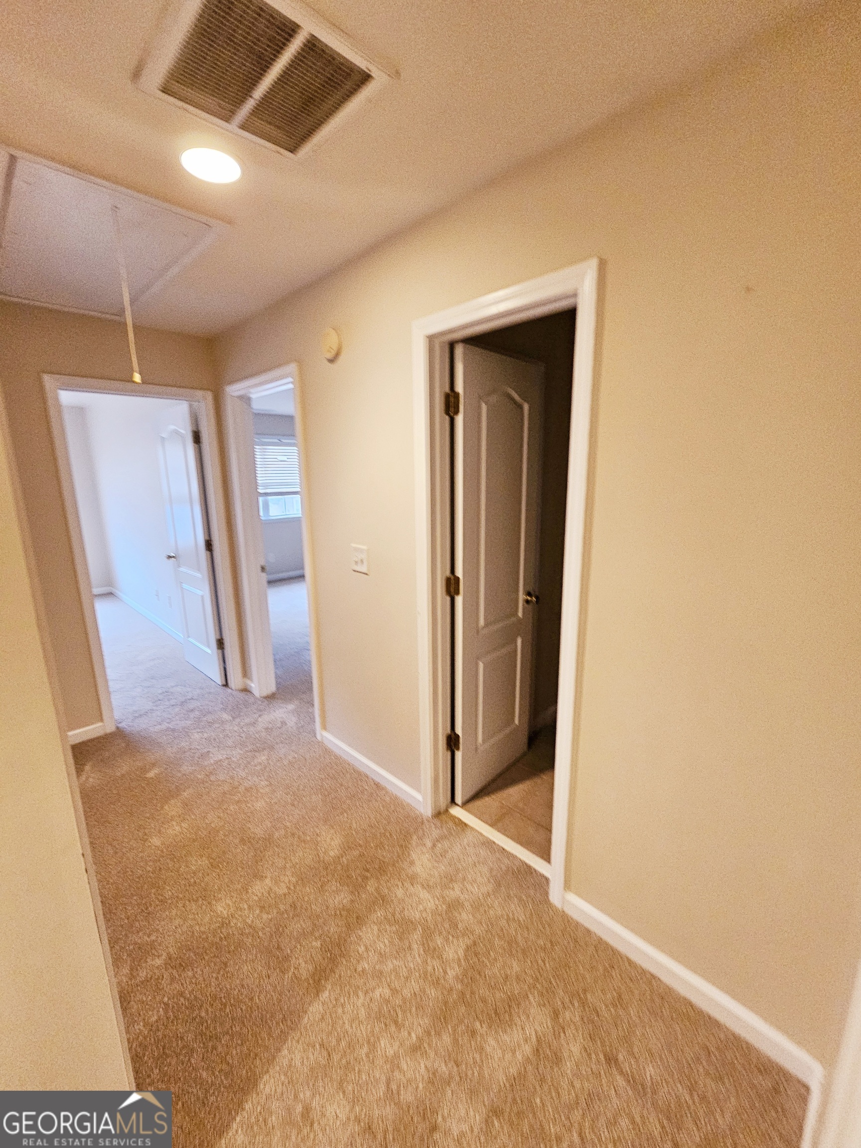 1402 Aramore Drive Se Property Photo 74