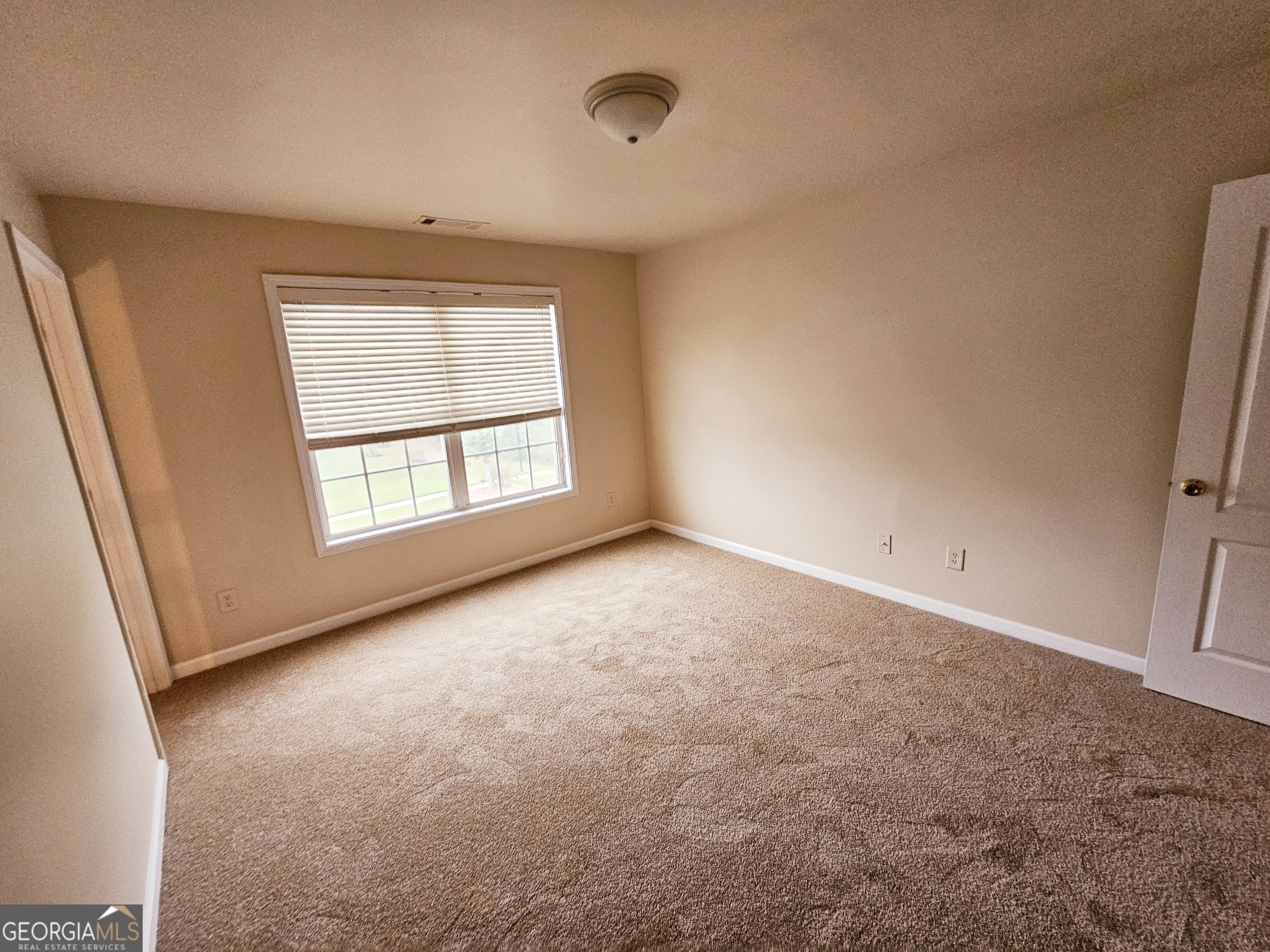 1402 Aramore Drive Se Property Photo 91