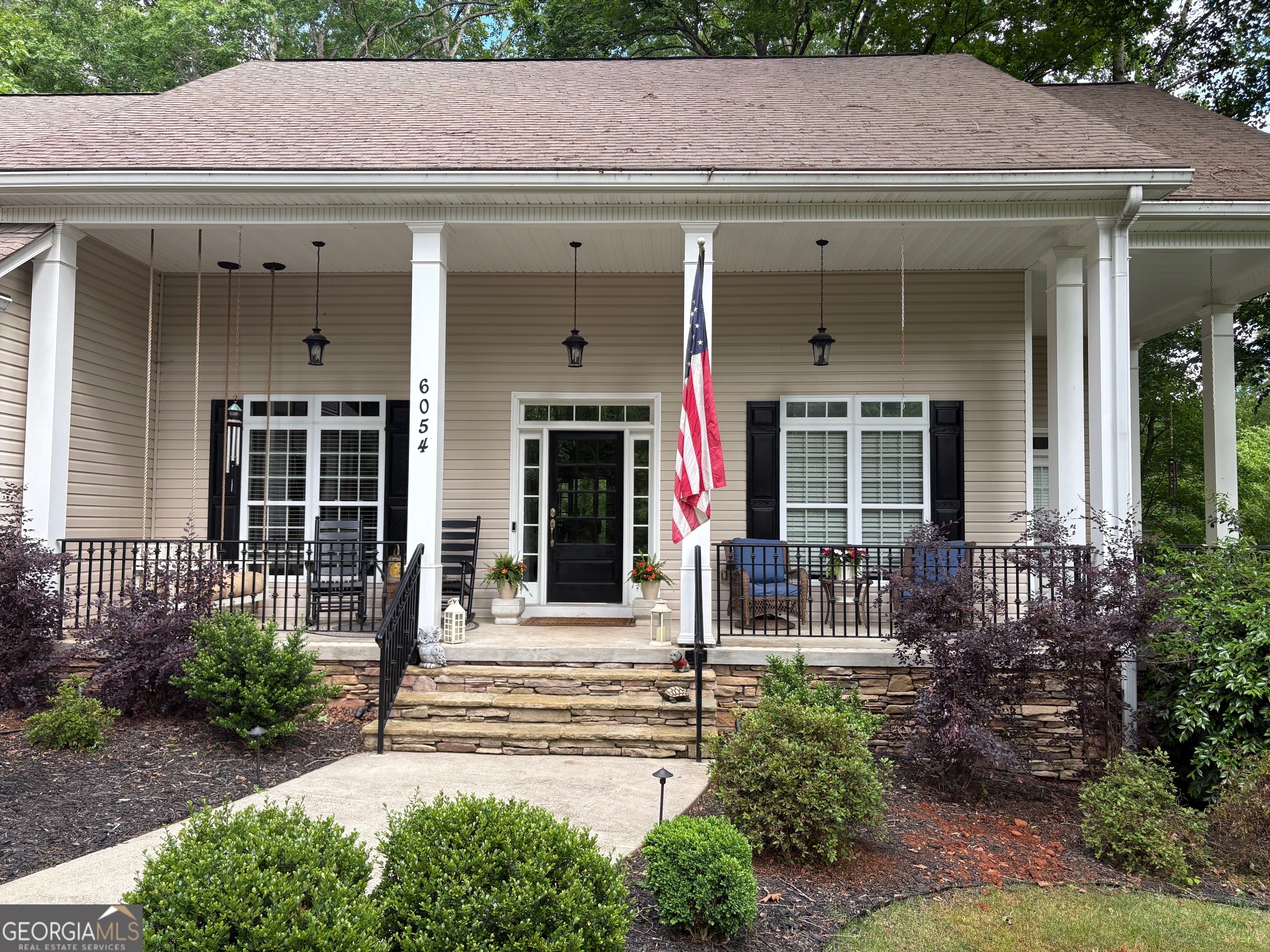 6054 Nebo Road Property Photo 4