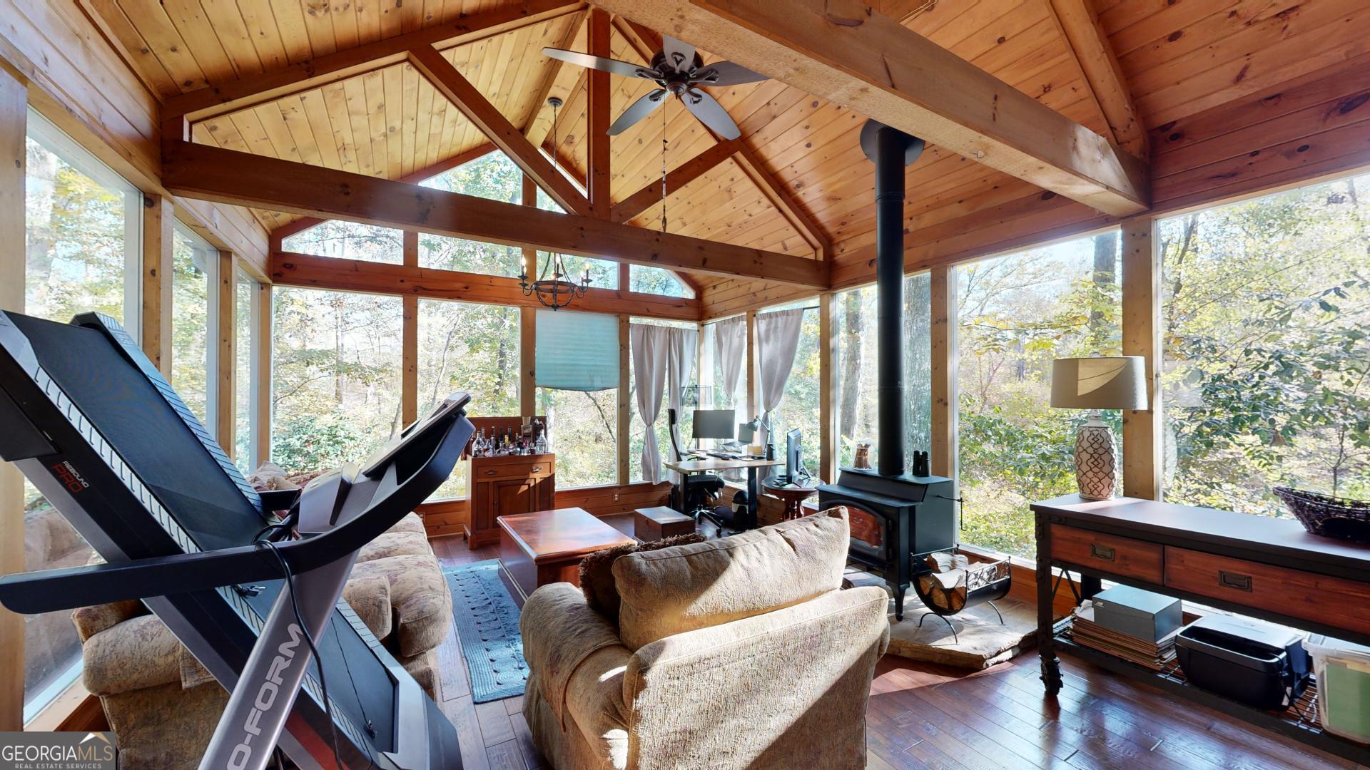 6054 Nebo Road Property Photo 18